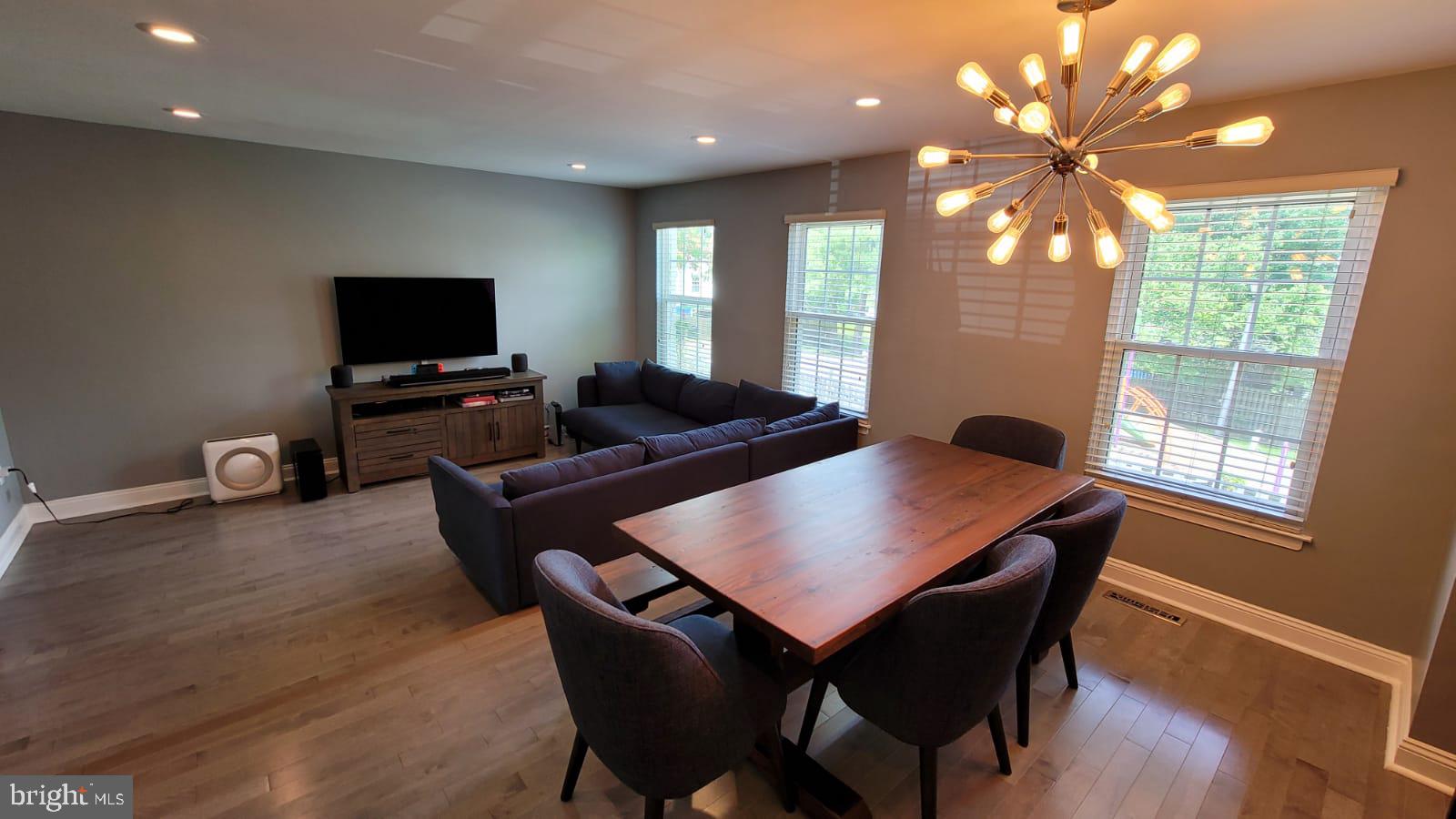 SCOTCHTOWN HILLS - Residential