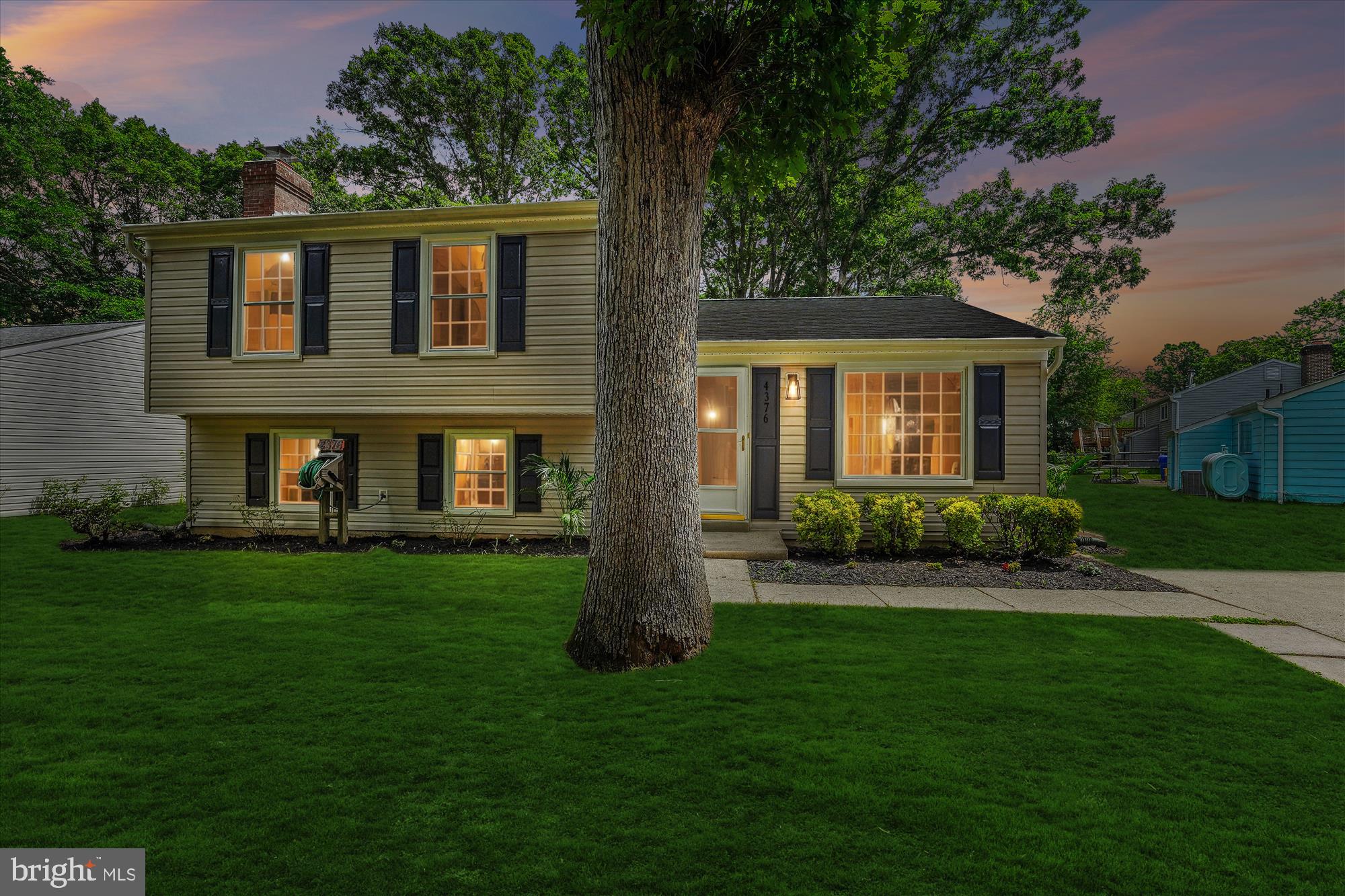 4376 ROCK COURT