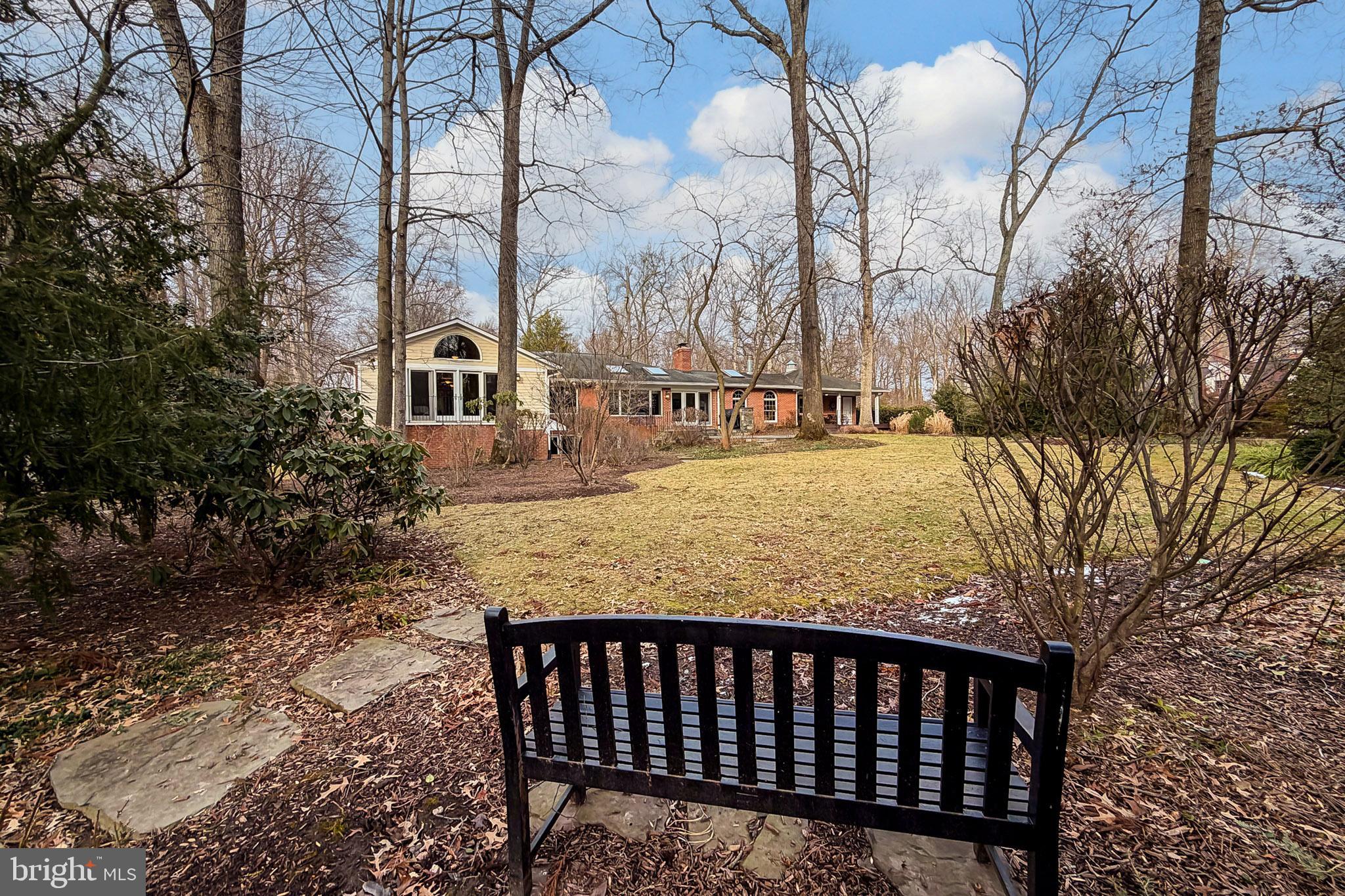 MOORE AND KEITH - Residential