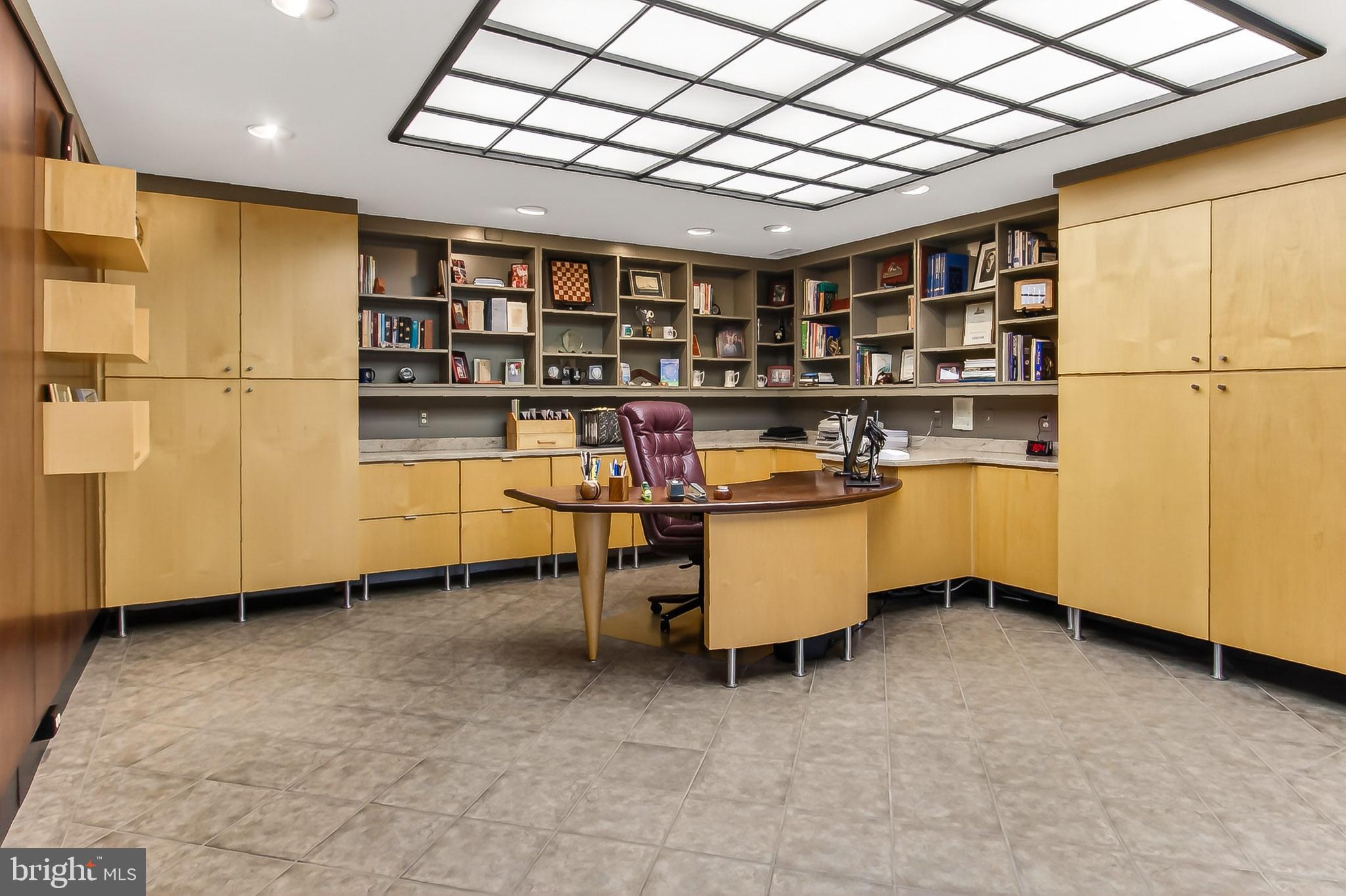 MOORE AND KEITH - Residential