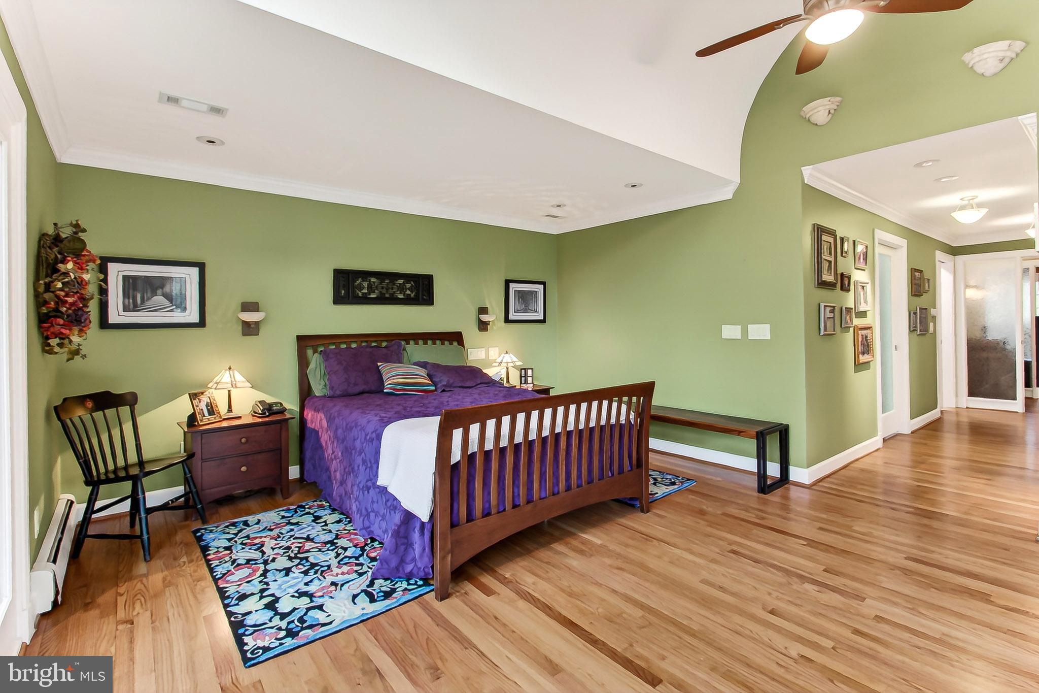 MOORE AND KEITH - Residential