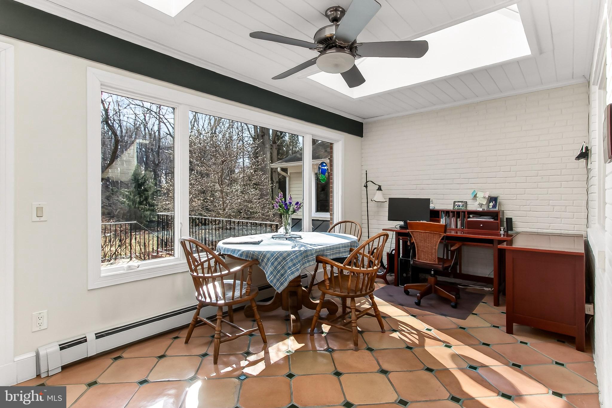 MOORE AND KEITH - Residential