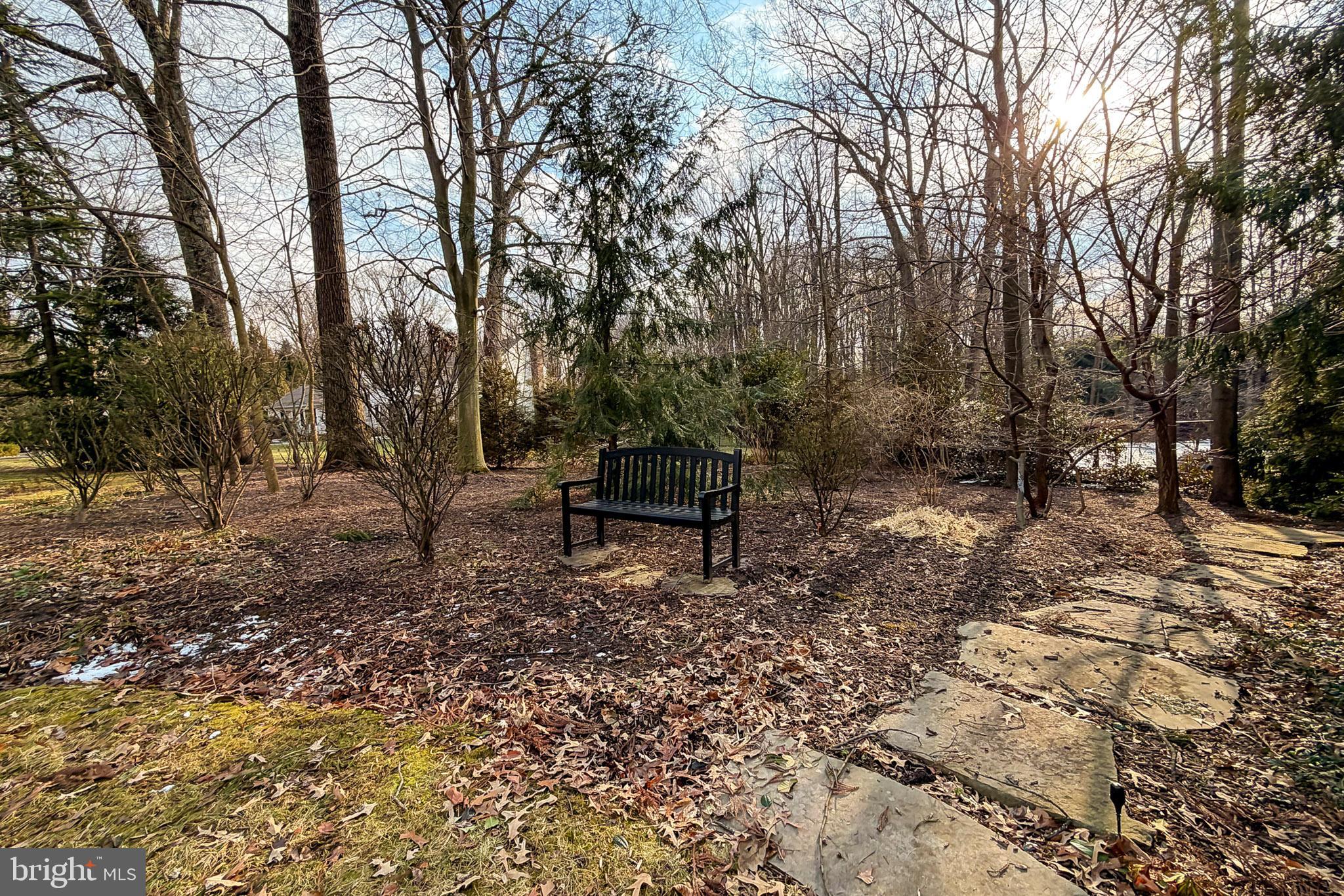 MOORE AND KEITH - Residential