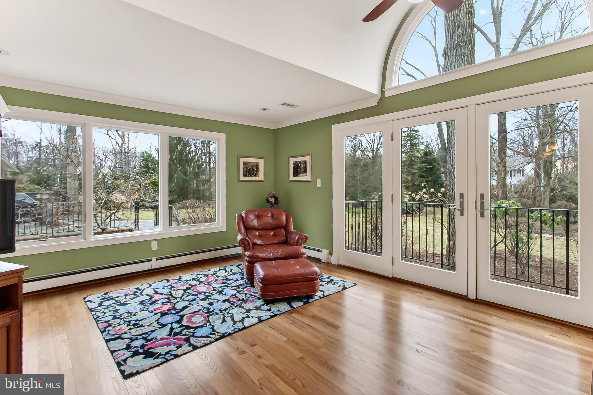 MOORE AND KEITH - Residential