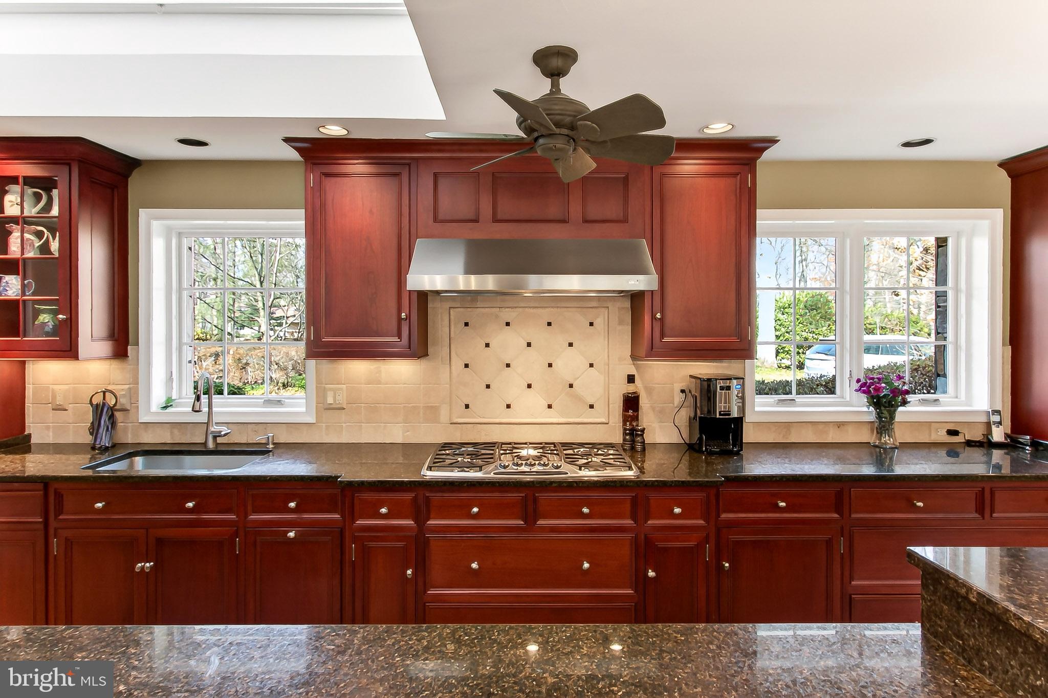 MOORE AND KEITH - Residential