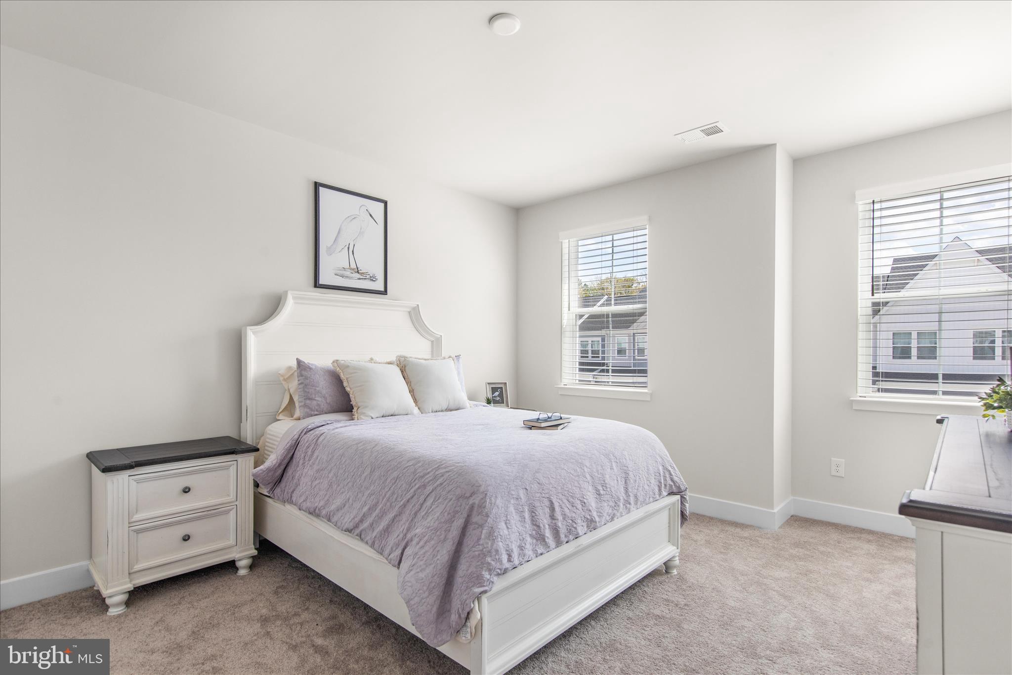 MILOS HAVEN - Residential