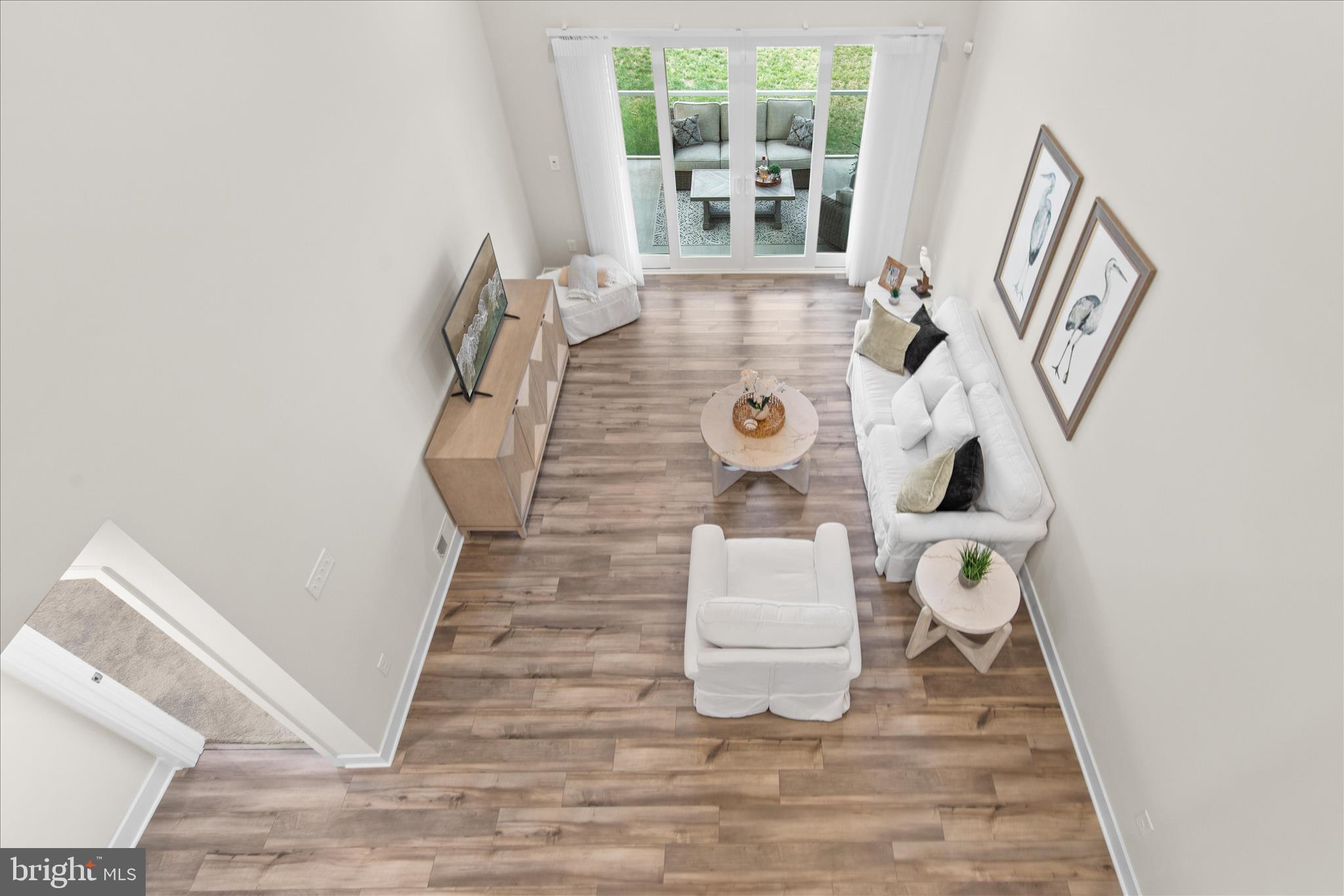 MILOS HAVEN - Residential