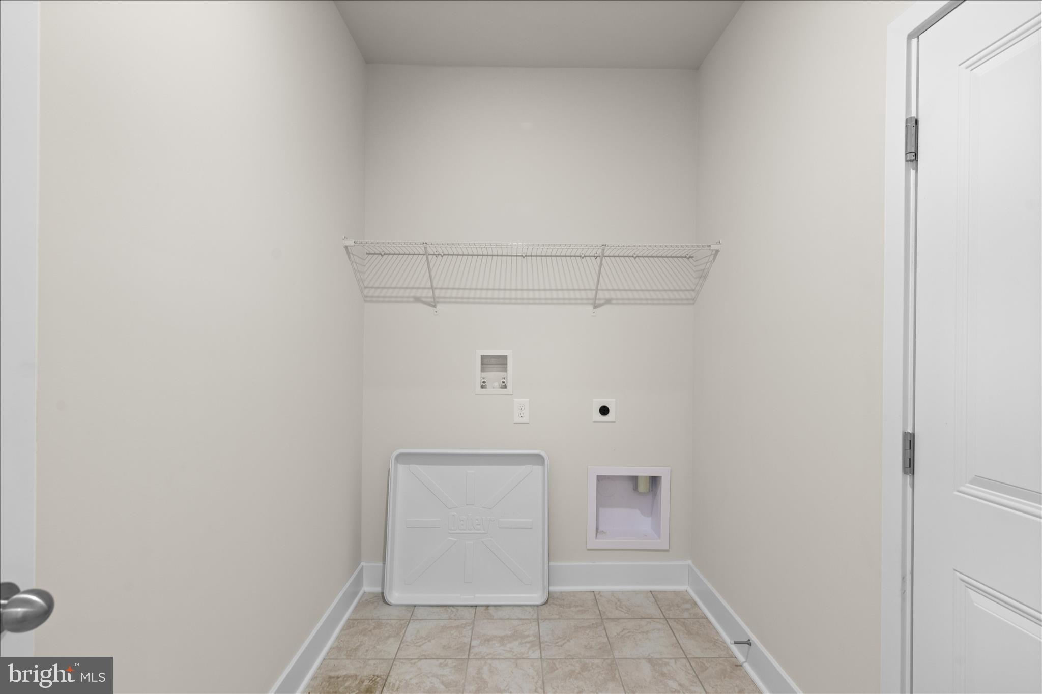 MILOS HAVEN - Residential