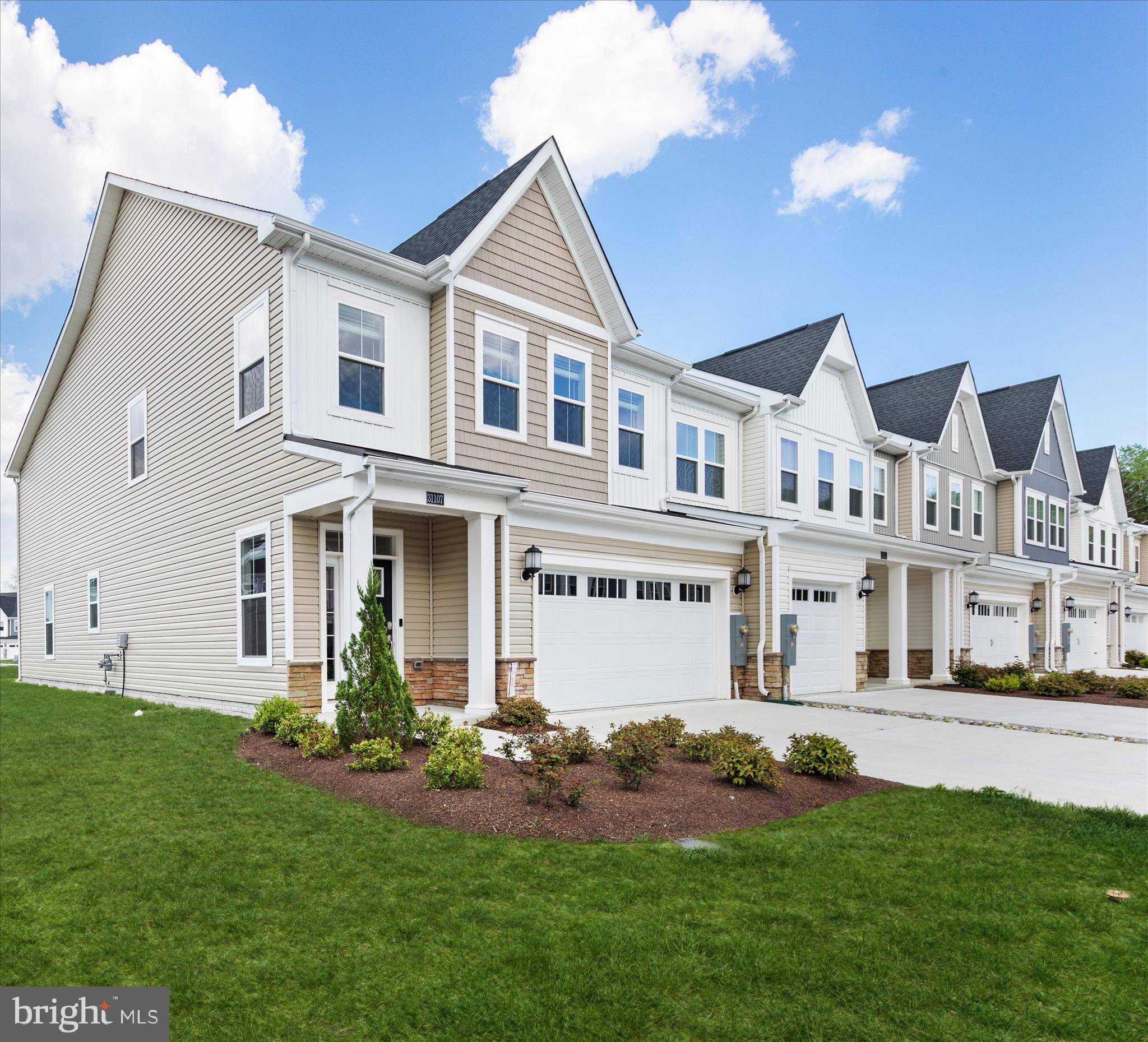 MILOS HAVEN - Residential