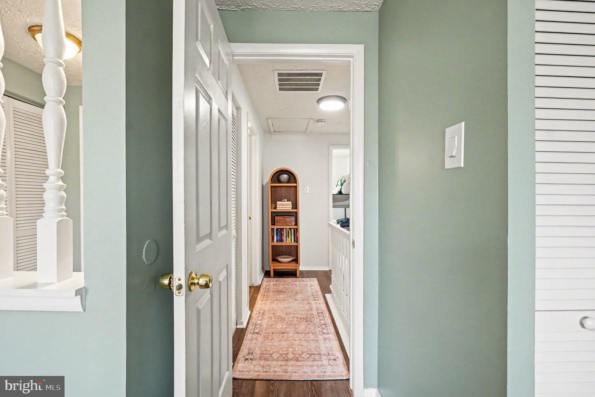 LAUREL VALLEY - Residential