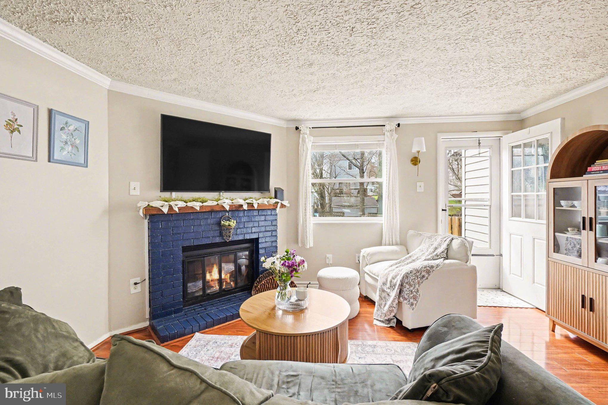 LAUREL VALLEY - Residential