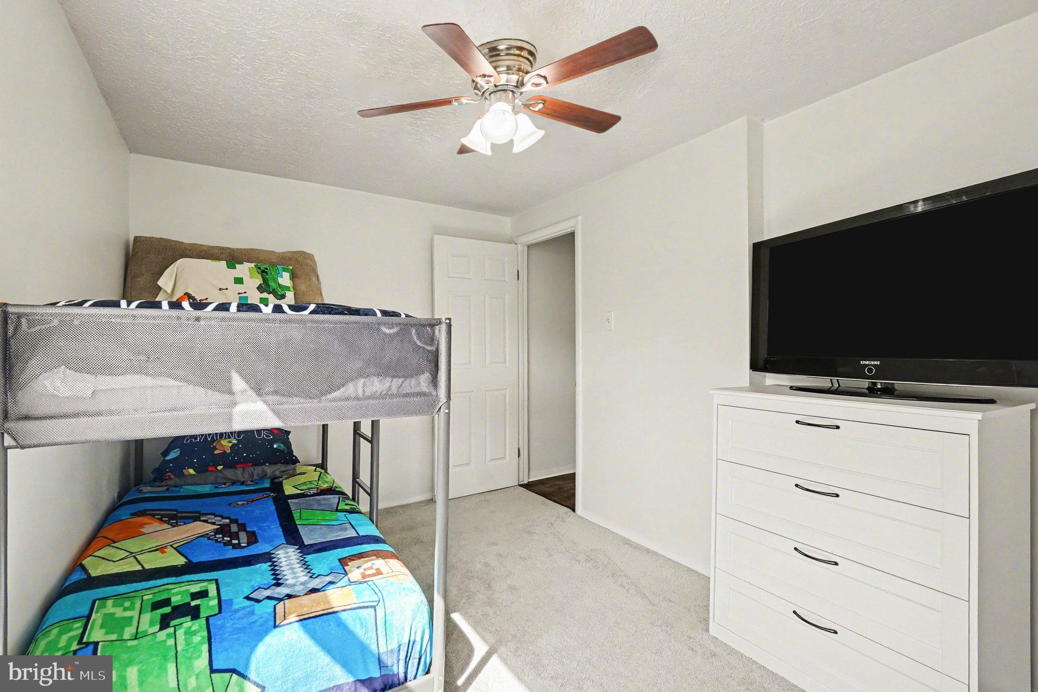 LAUREL VALLEY - Residential