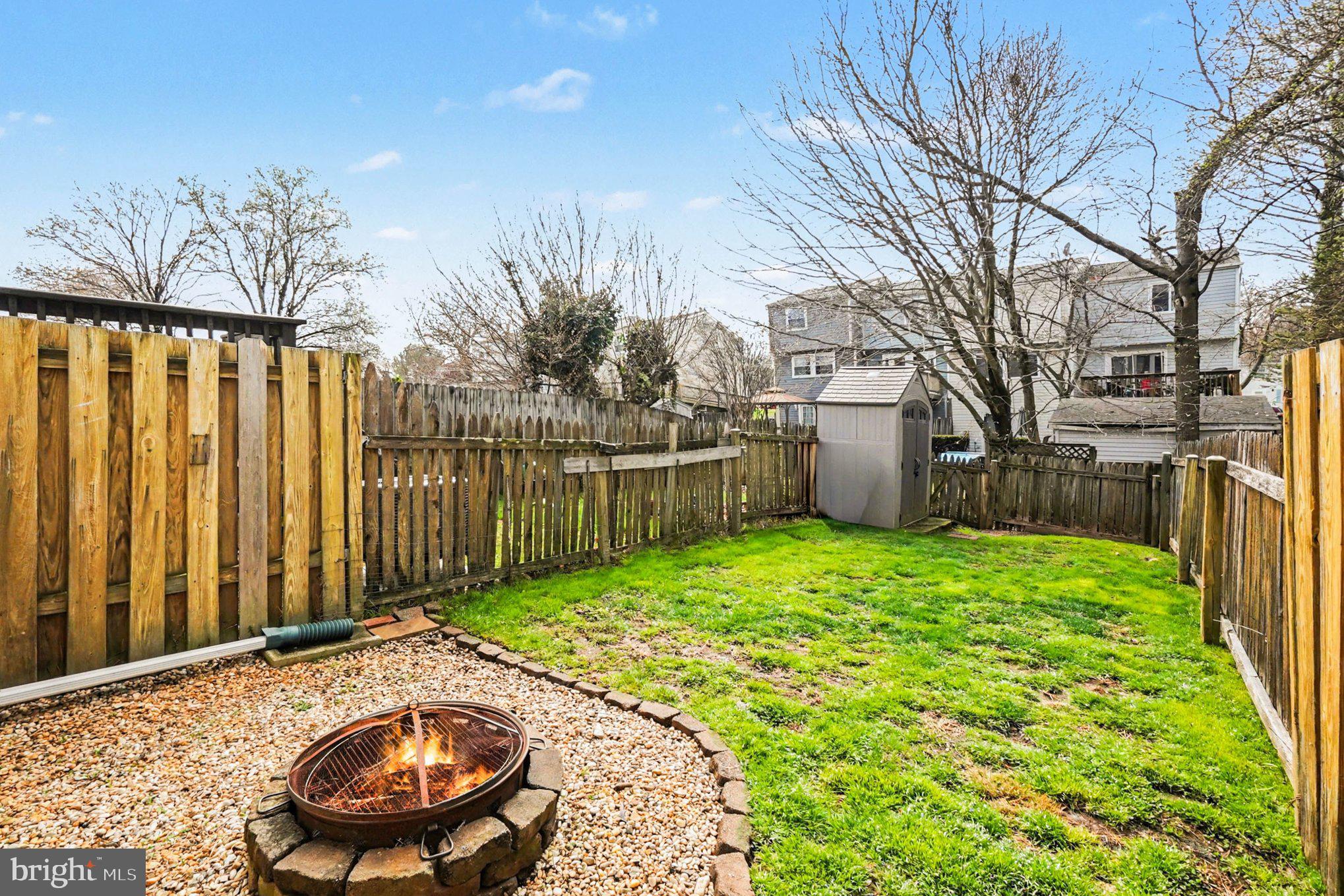 LAUREL VALLEY - Residential