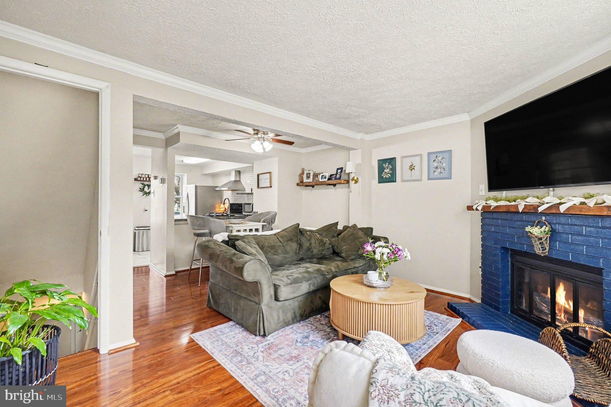 LAUREL VALLEY - Residential