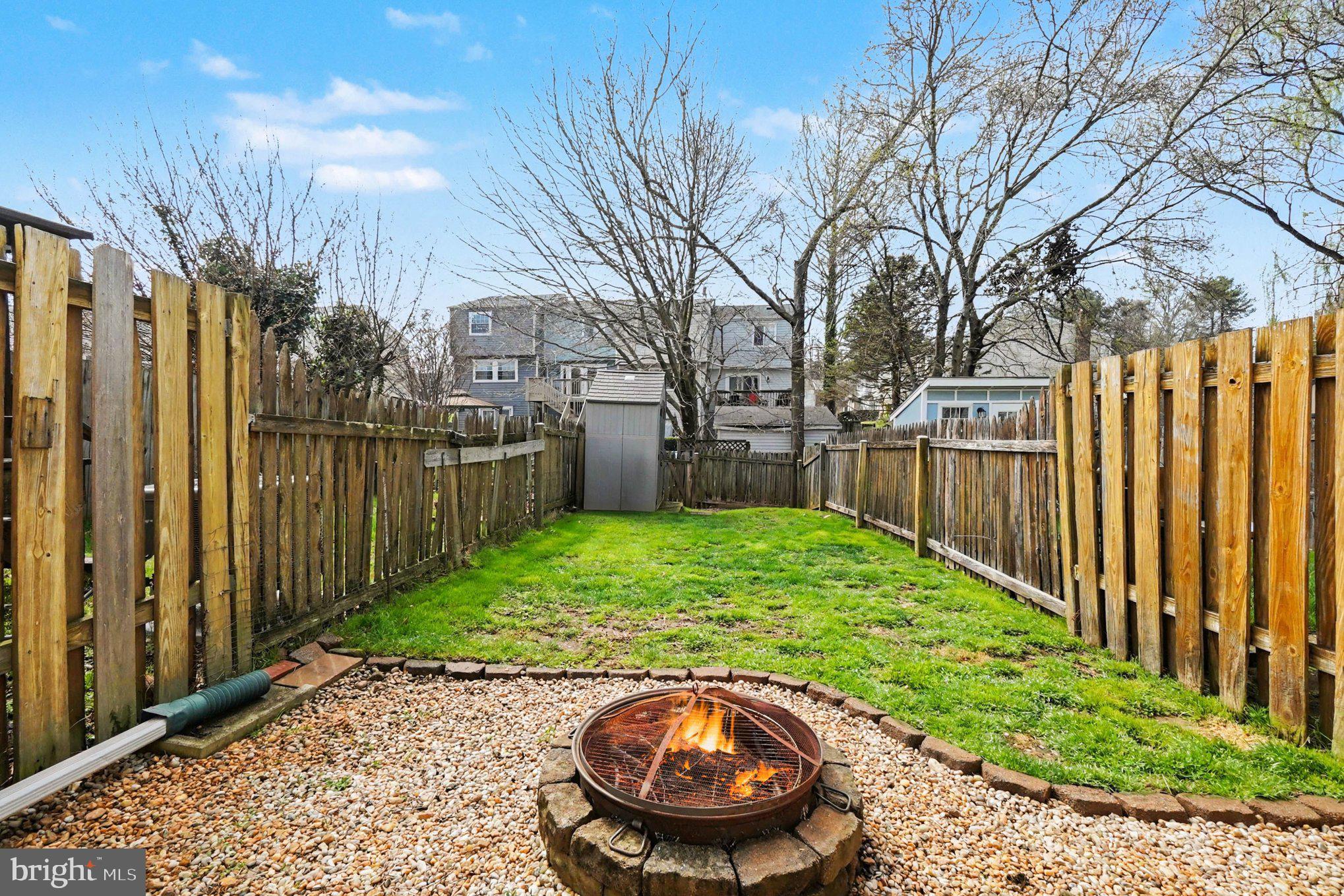 LAUREL VALLEY - Residential