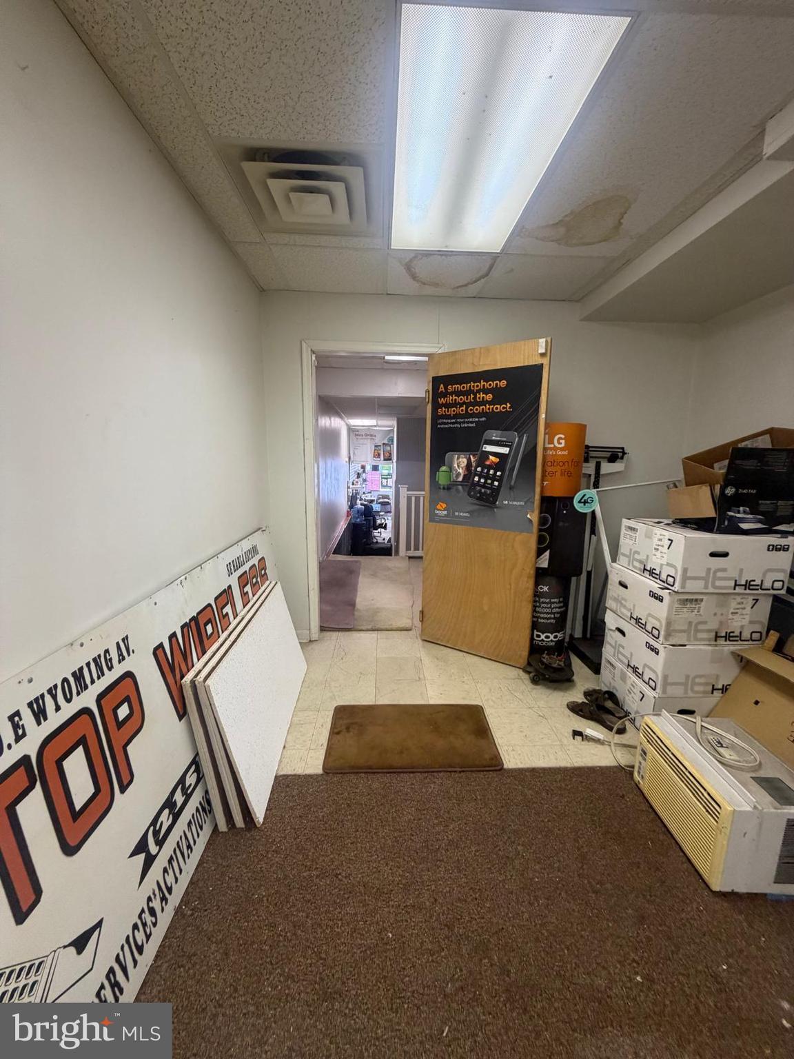 FELTONVILLE - Commercial Sale