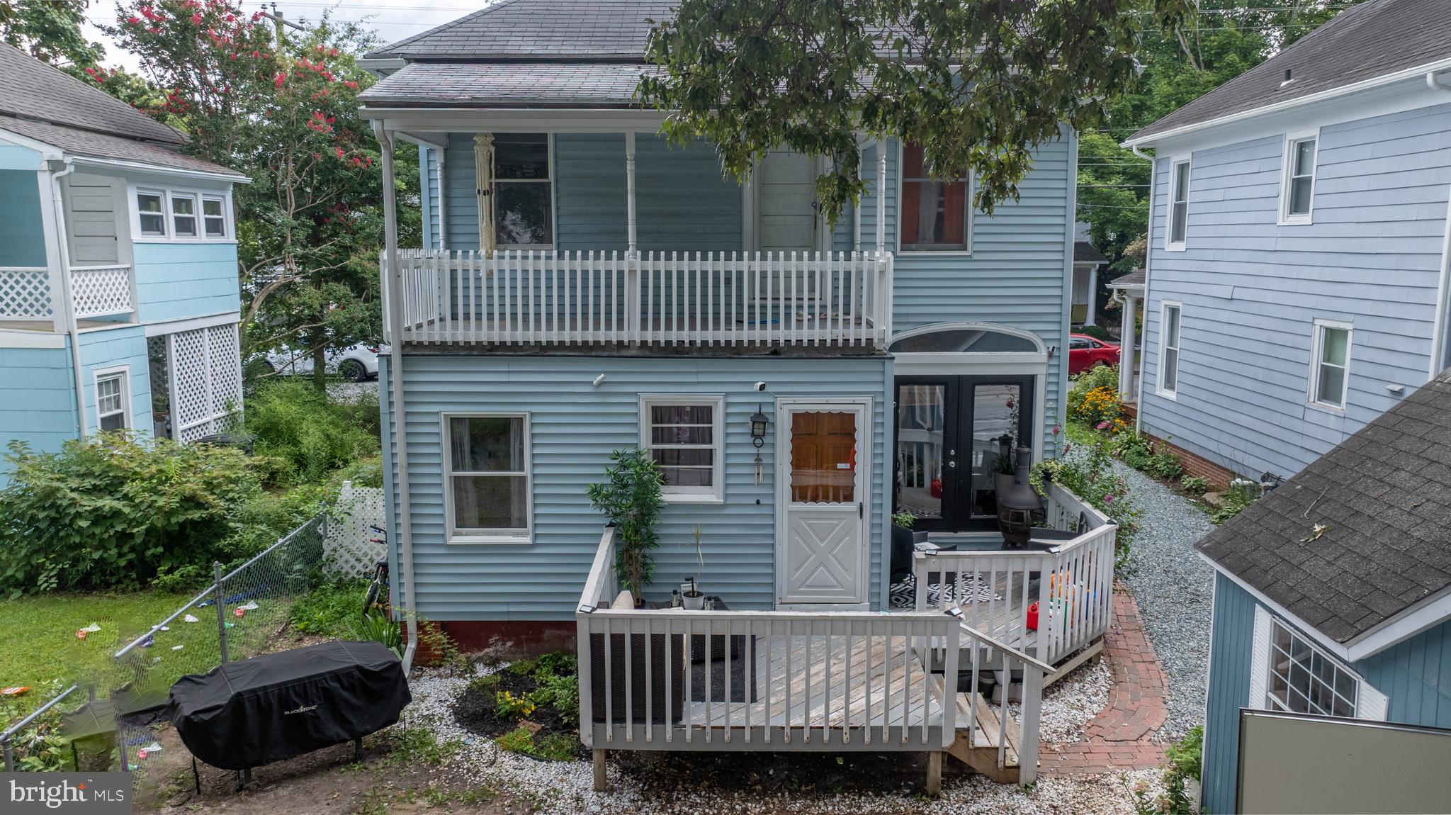 726 SMITH STREET