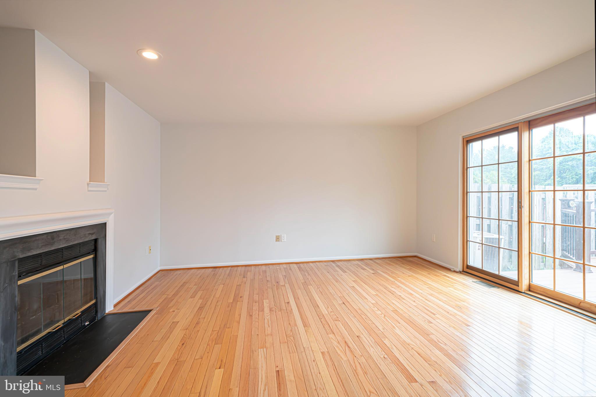 DUBLIN MDWS - Residential