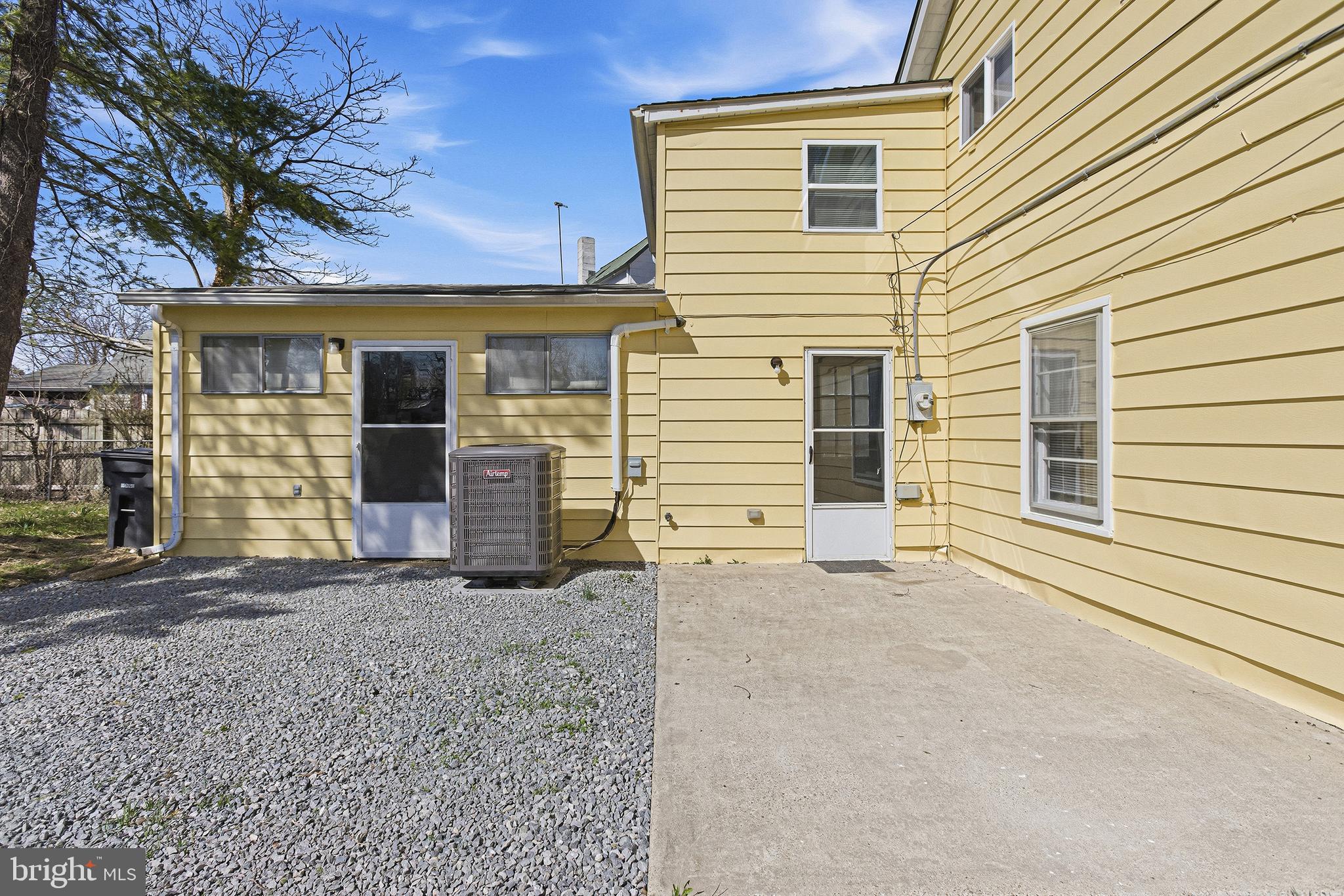 TOWN OF COLONIAL BEACH - Residential