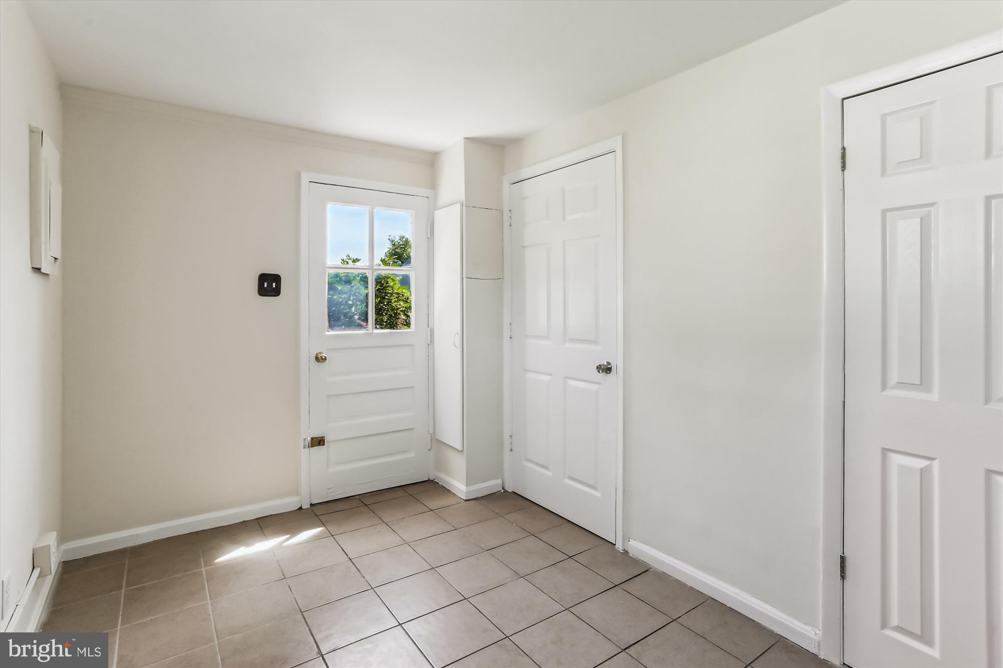 GREENWOOD KNOLLS - Residential