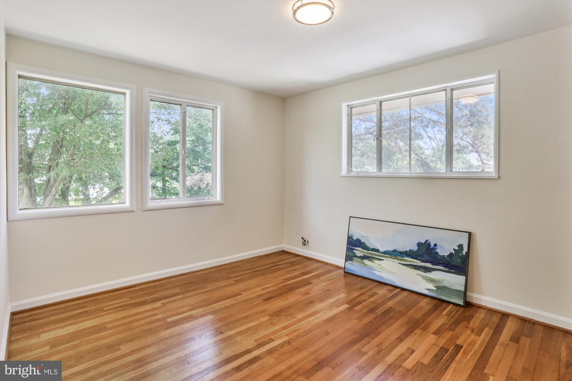 GREENWOOD KNOLLS - Residential