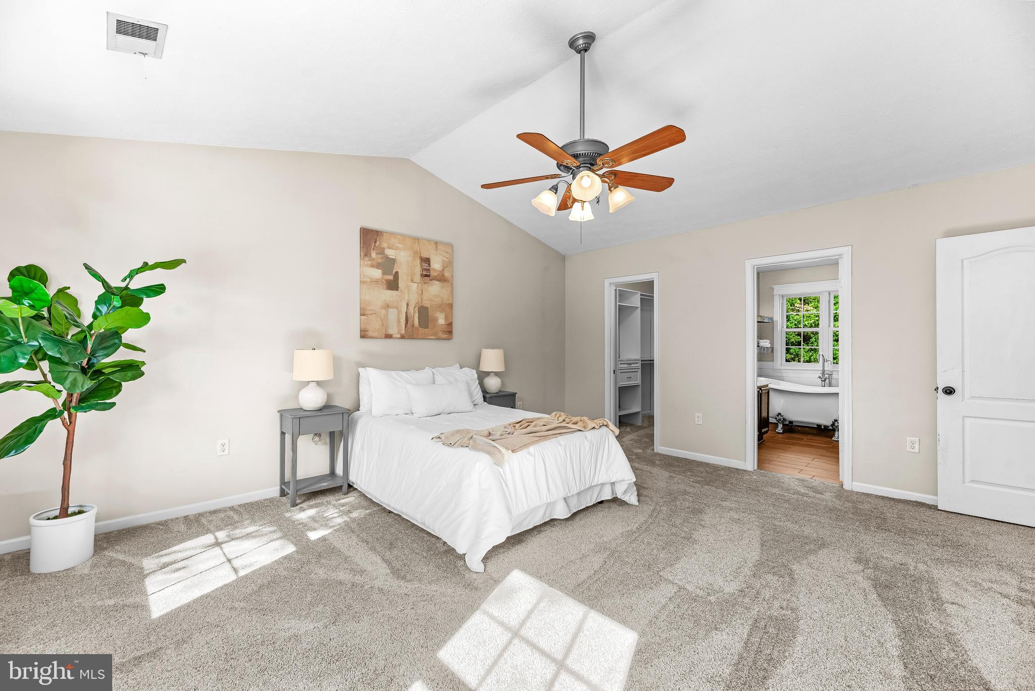 RICHFIELD STATION VILLAGE - Residential