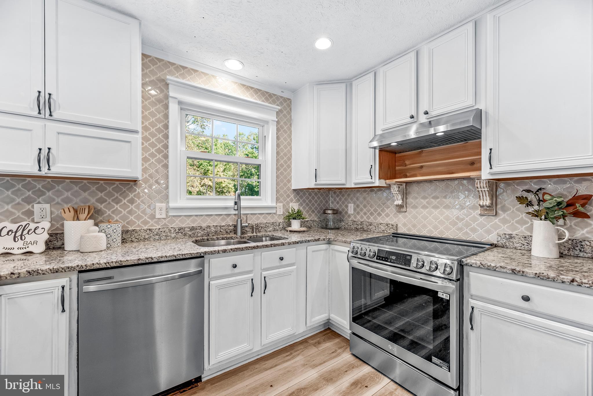 RICHFIELD STATION VILLAGE - Residential