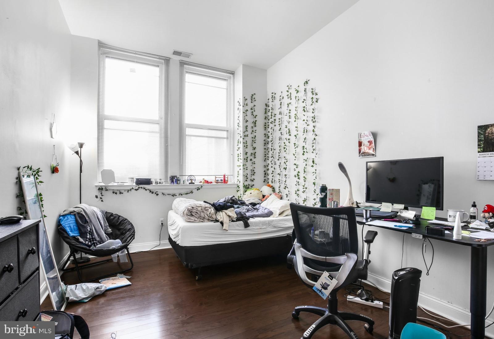 CENTER CITY - Residential Lease