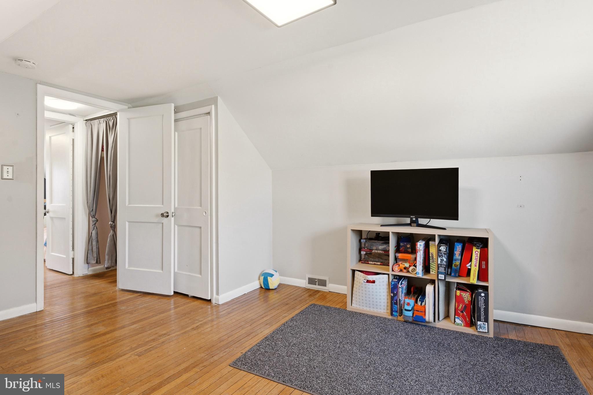 TRIMBLE RUN - Residential