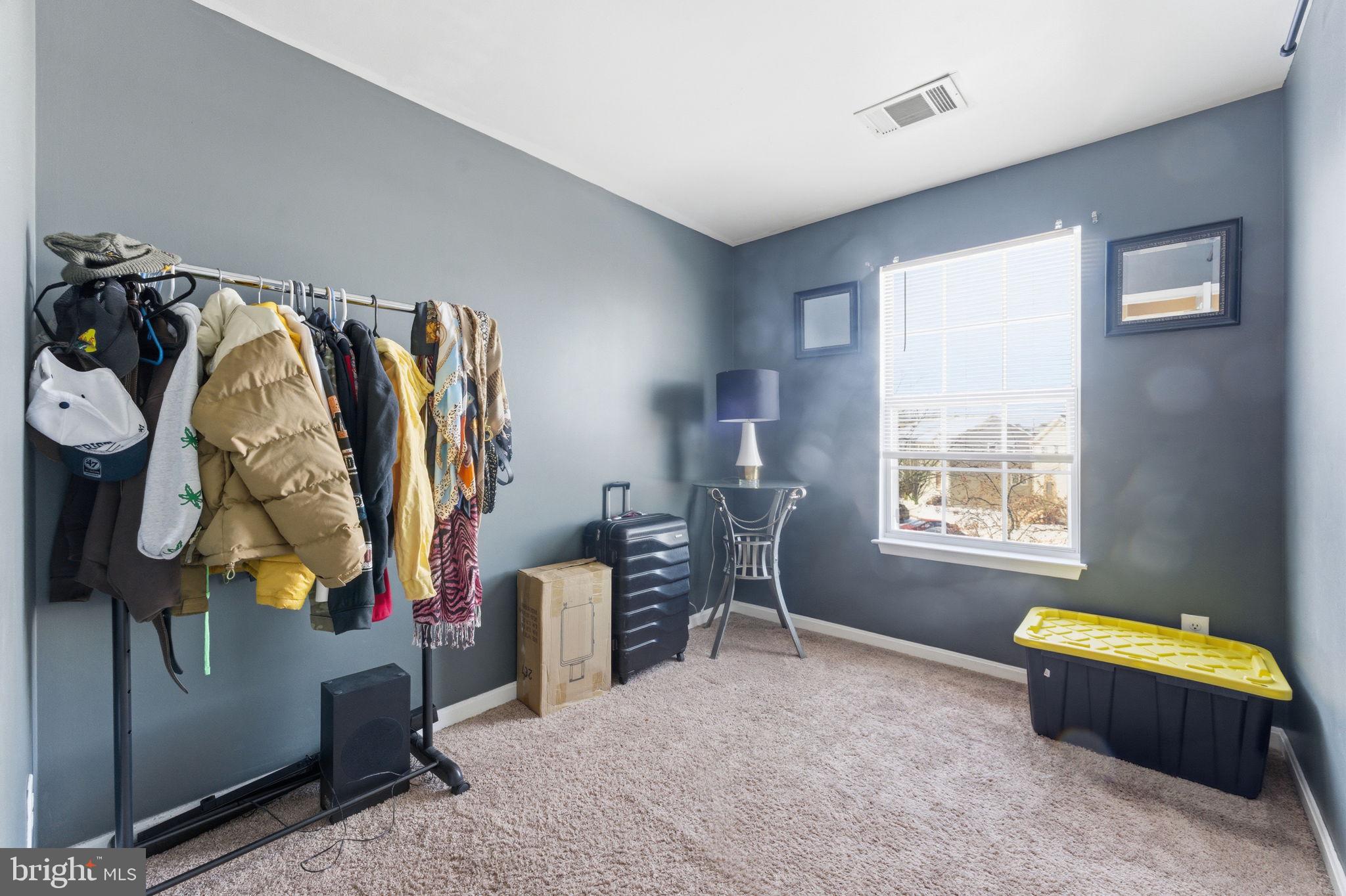 WELLINGTON/CLOVERHILL - Residential