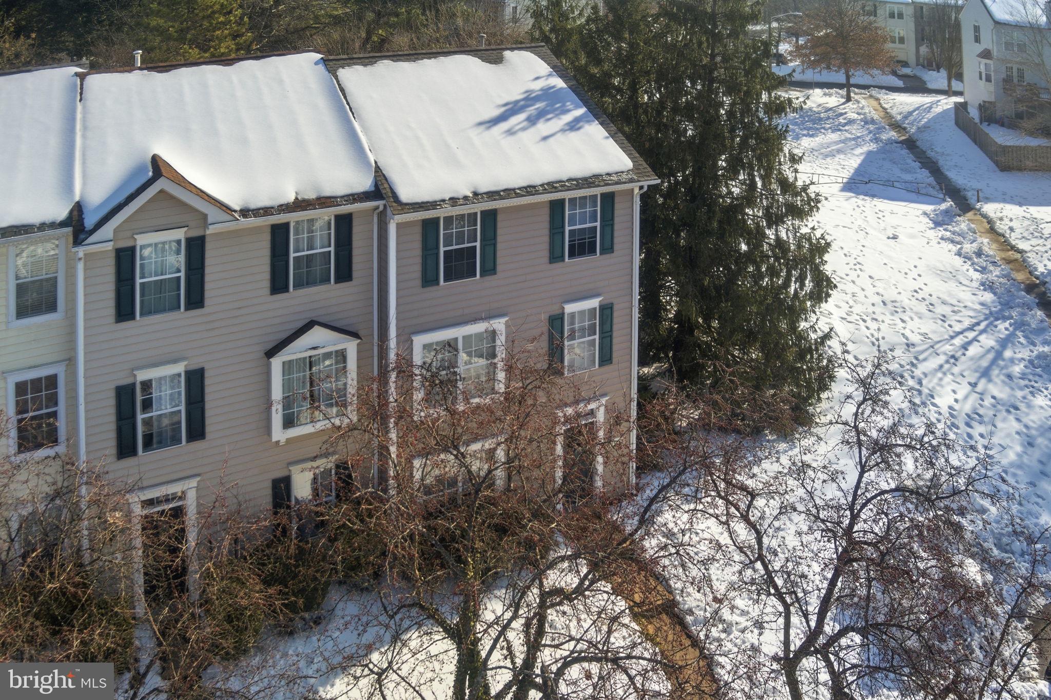 WELLINGTON/CLOVERHILL - Residential