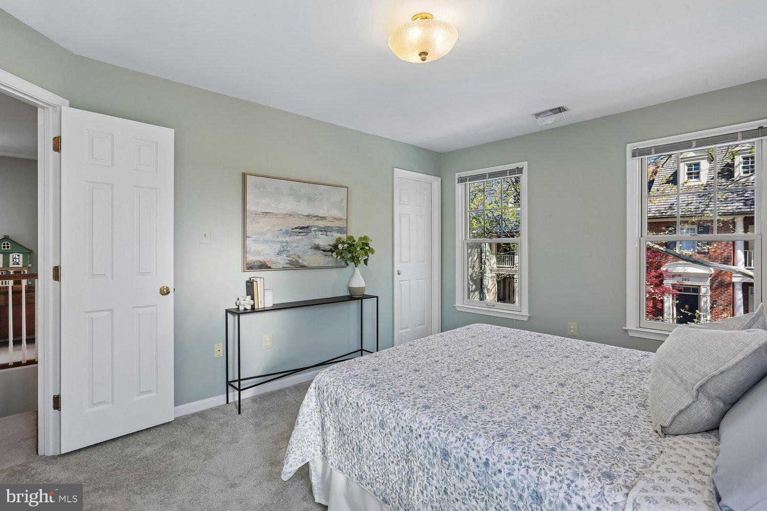 KENTLANDS - Residential