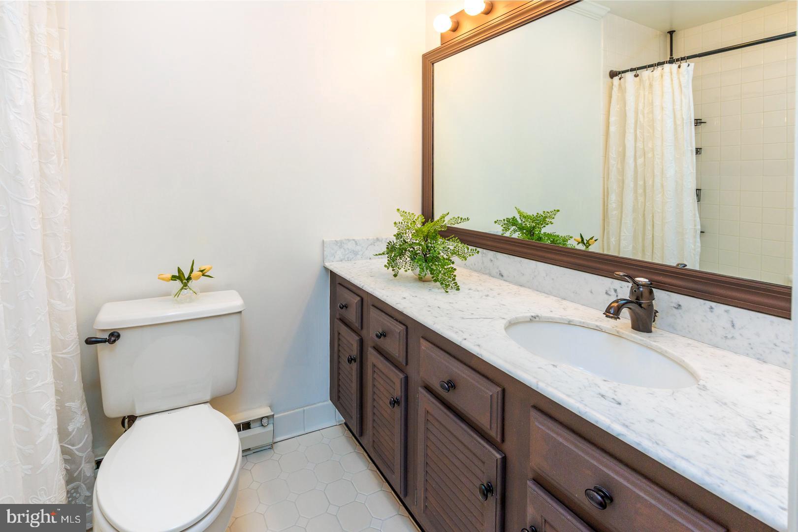 CAMBRIDGE LANDING - Residential