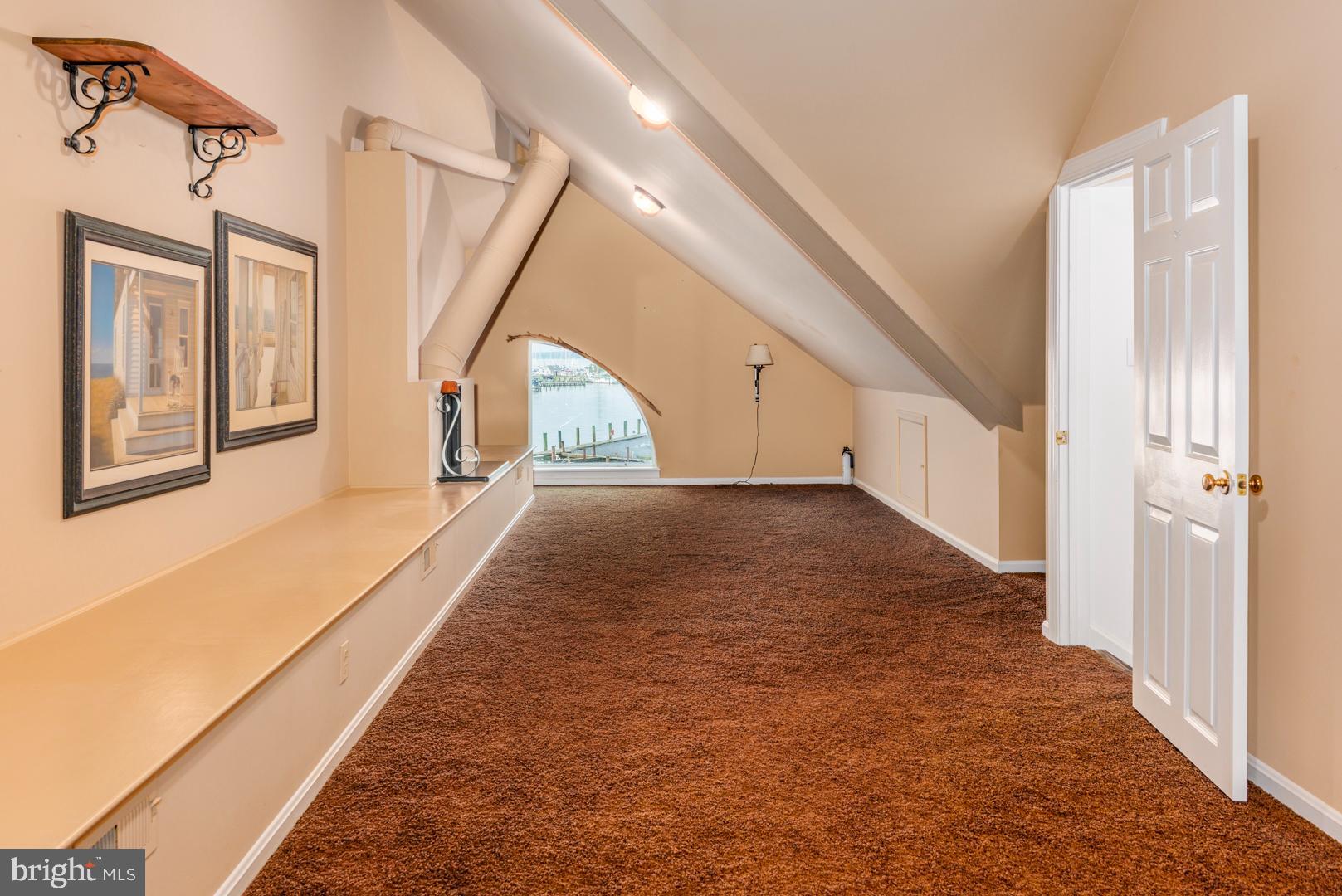 CAMBRIDGE LANDING - Residential