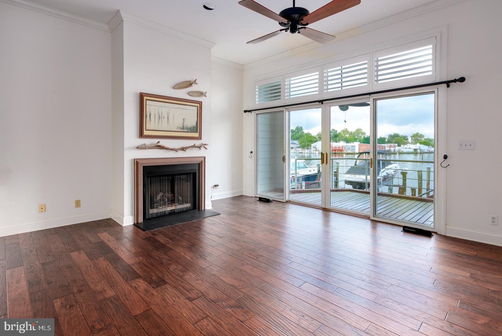 CAMBRIDGE LANDING - Residential