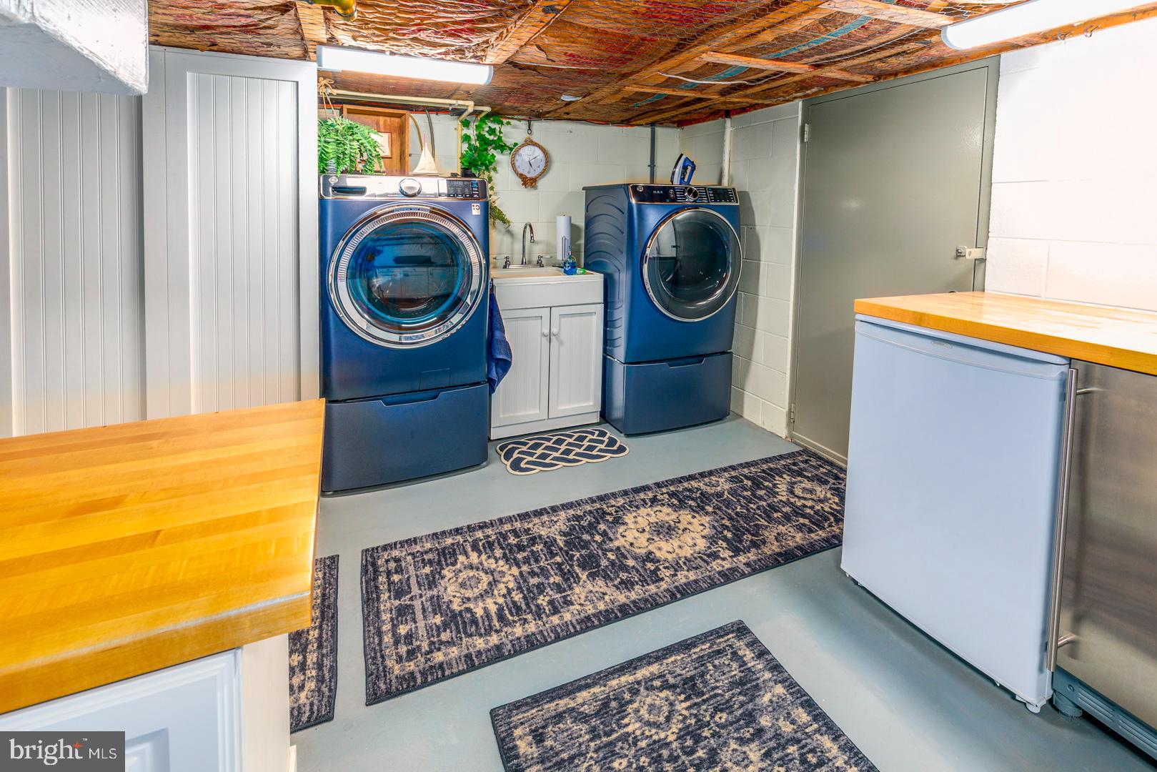 CAMBRIDGE LANDING - Residential