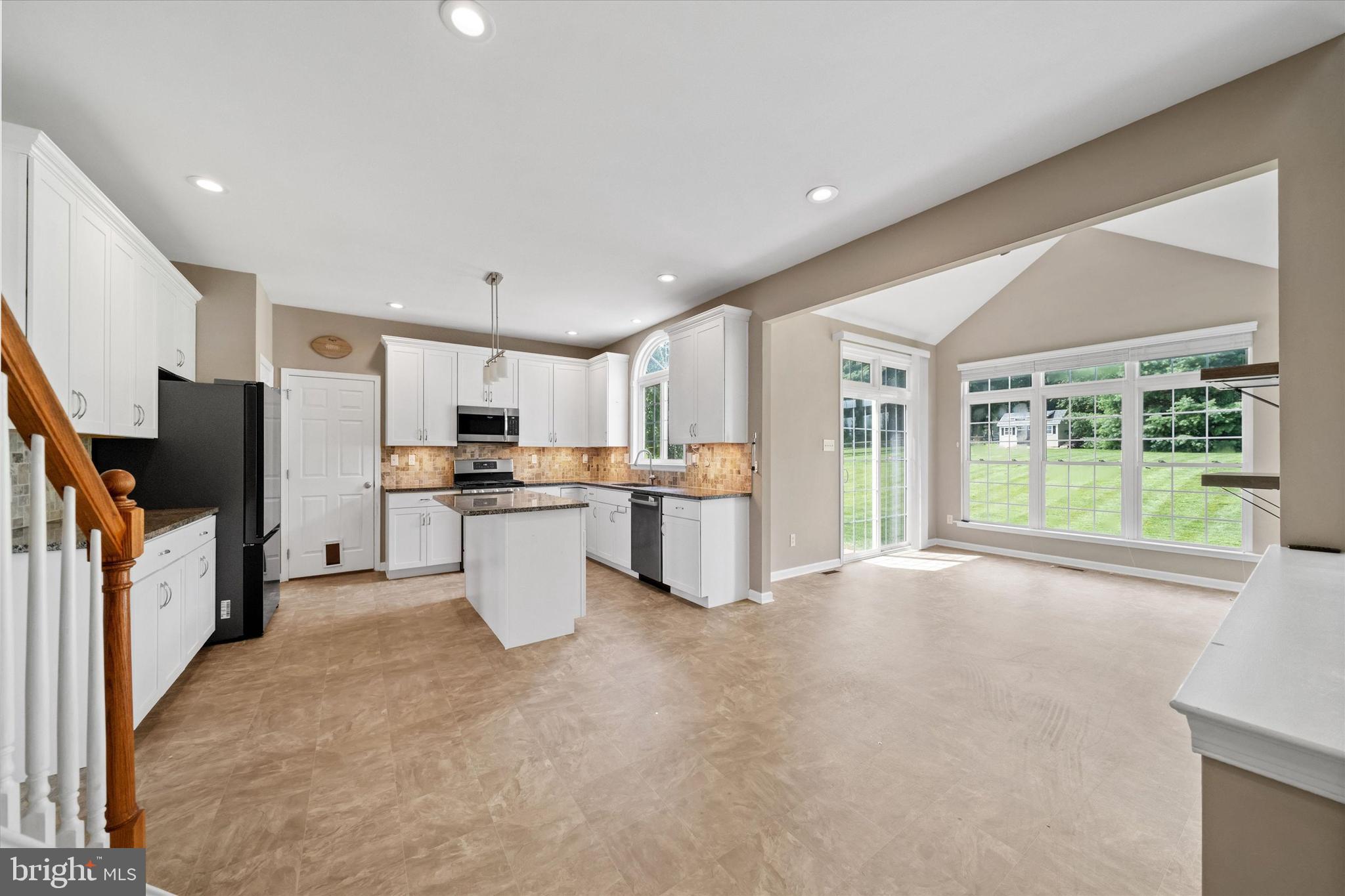 CENTURY OAK - Residential