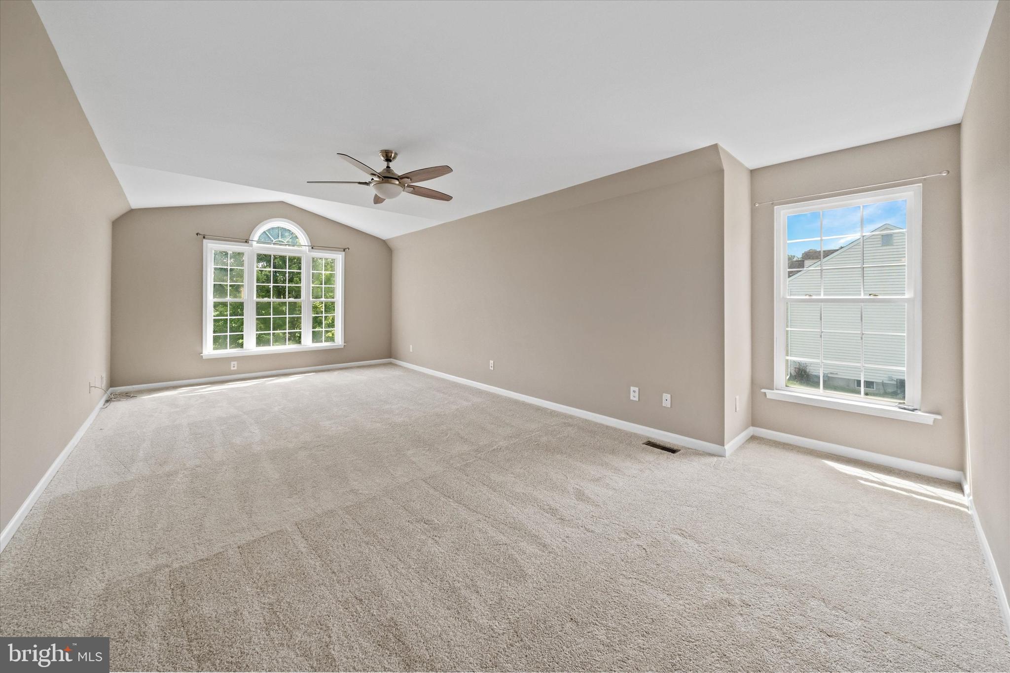 CENTURY OAK - Residential