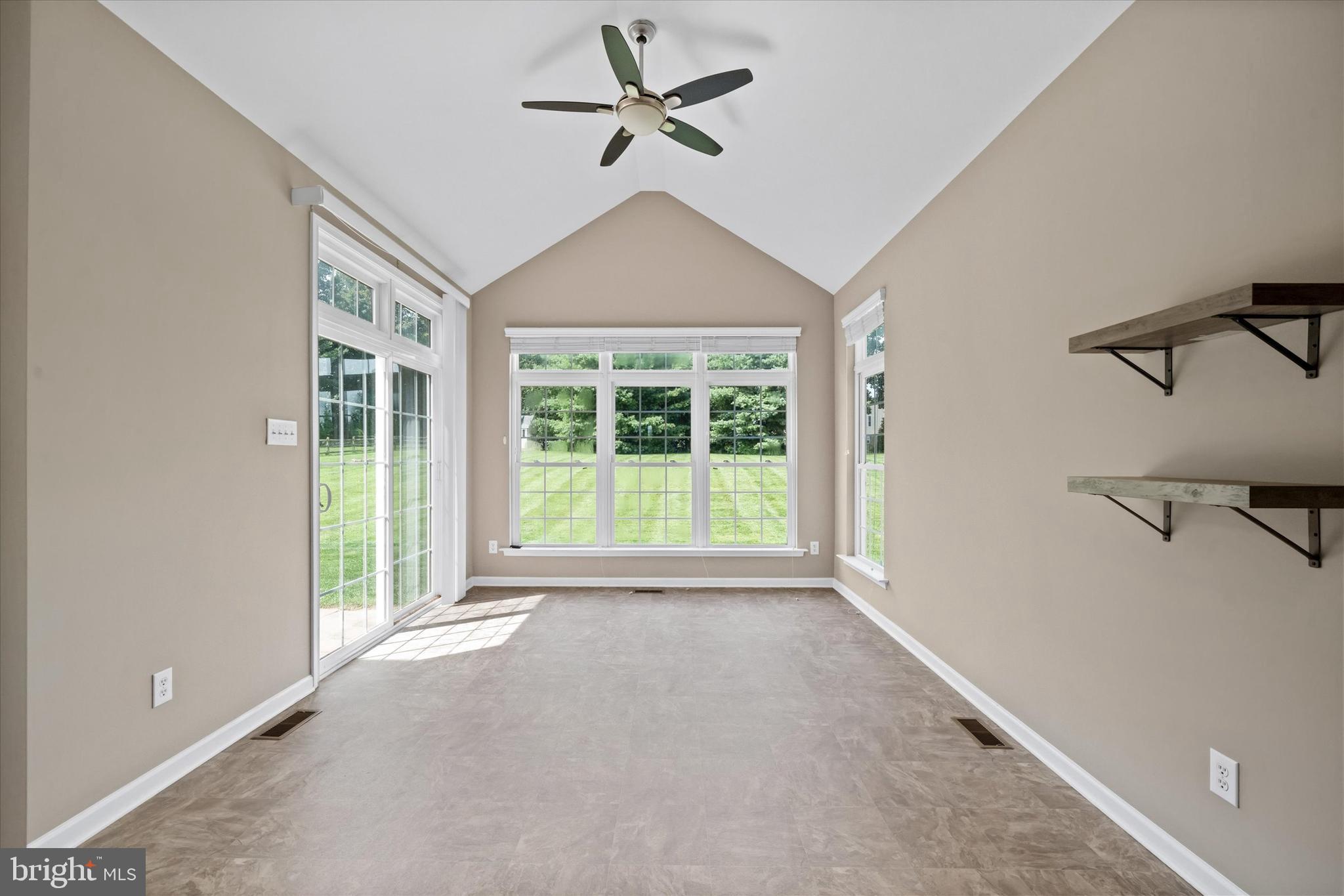 CENTURY OAK - Residential