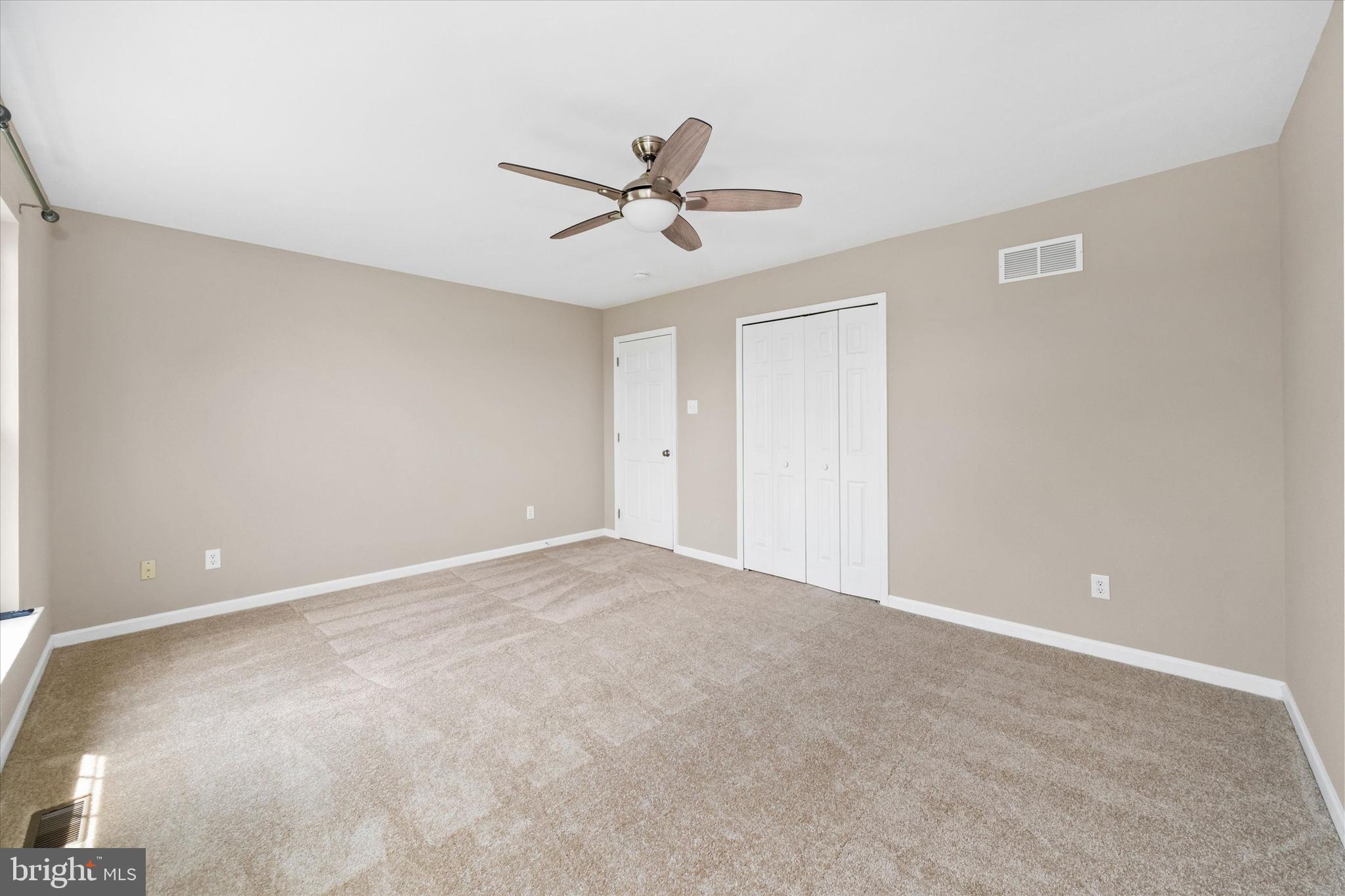 CENTURY OAK - Residential