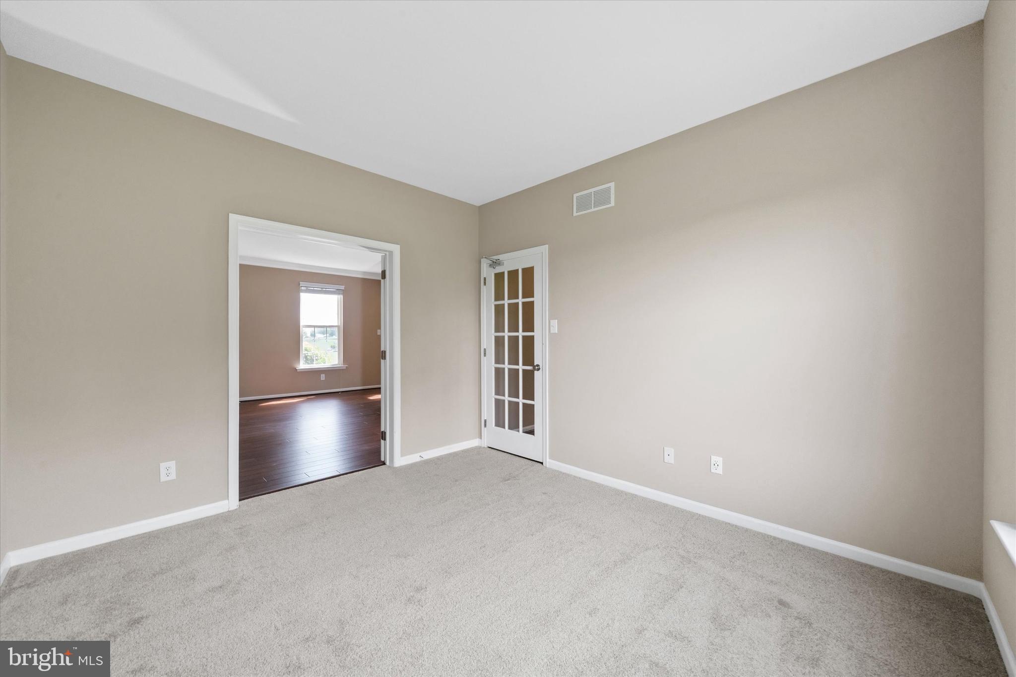 CENTURY OAK - Residential