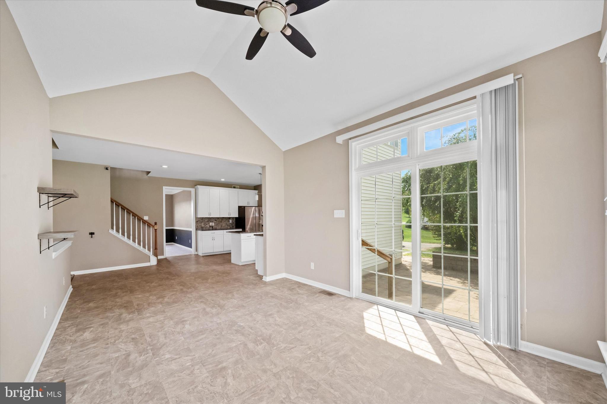 CENTURY OAK - Residential