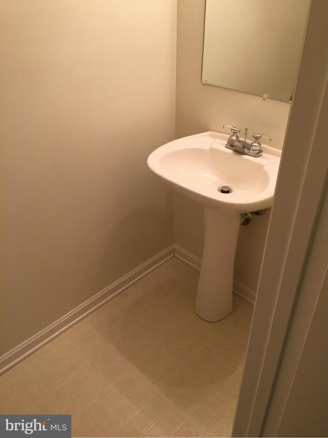 HIGHBRIDGE PLAT 15 - Residential Lease