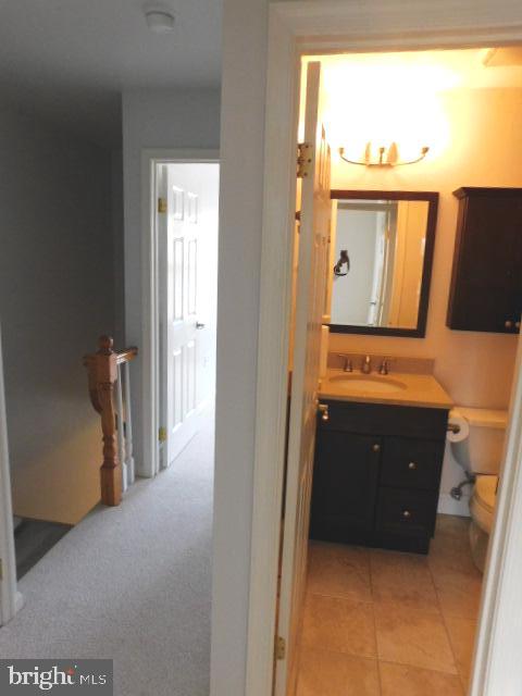 COLONY PARK - Residential Lease