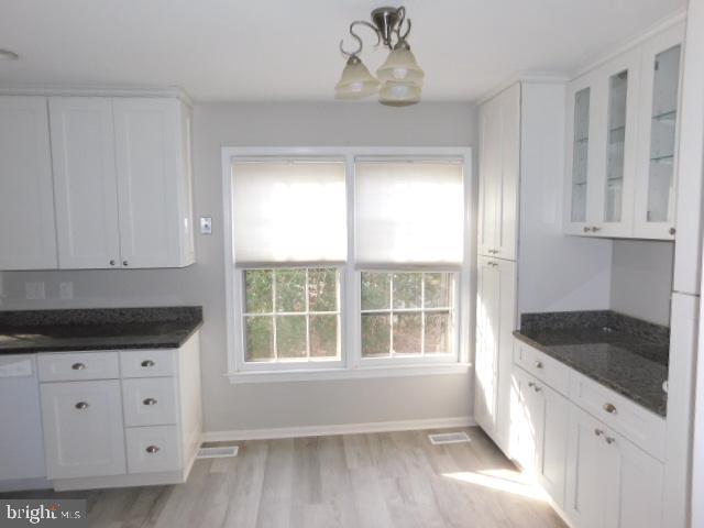 COLONY PARK - Residential Lease
