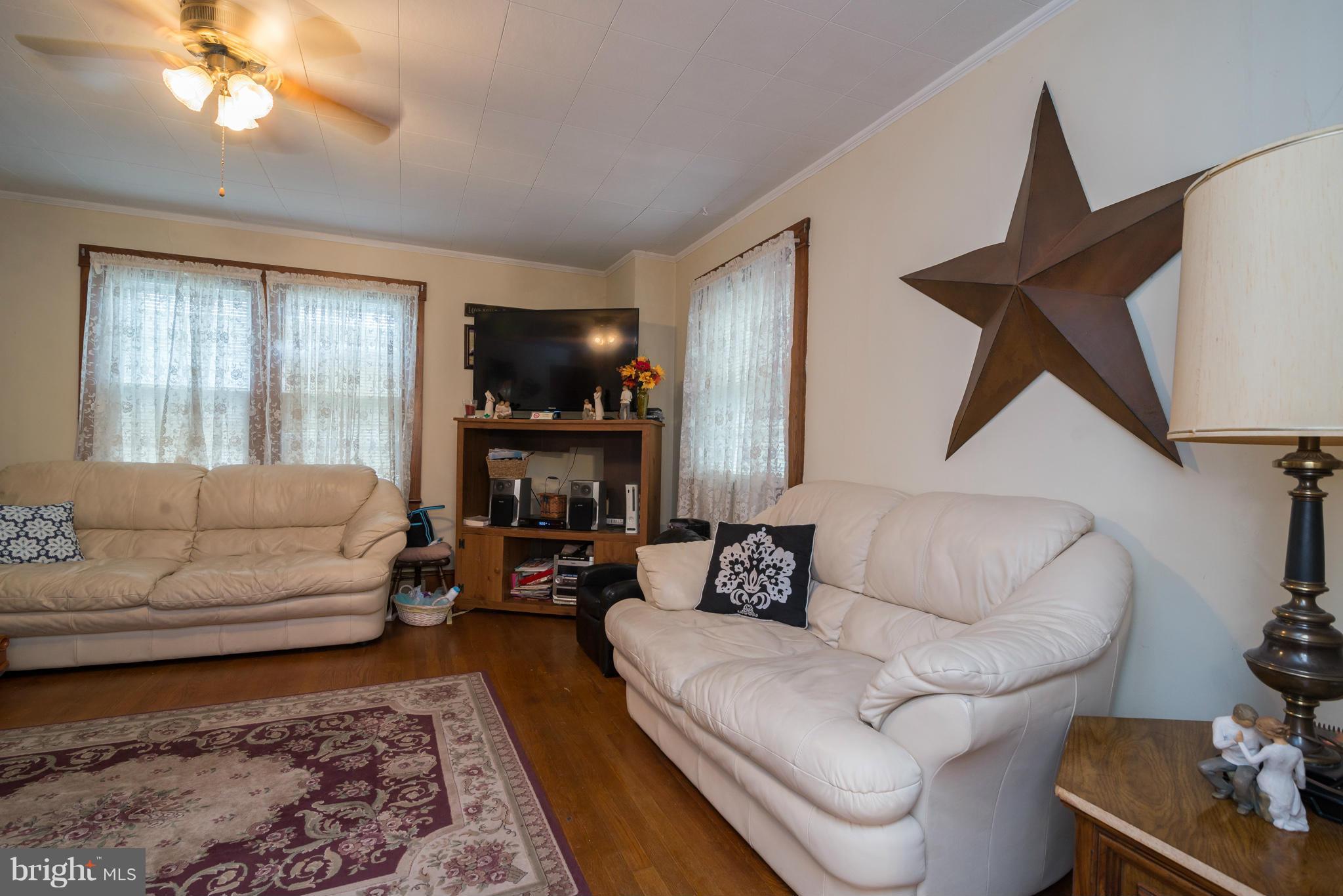 PLEASANT VIEW - Residential