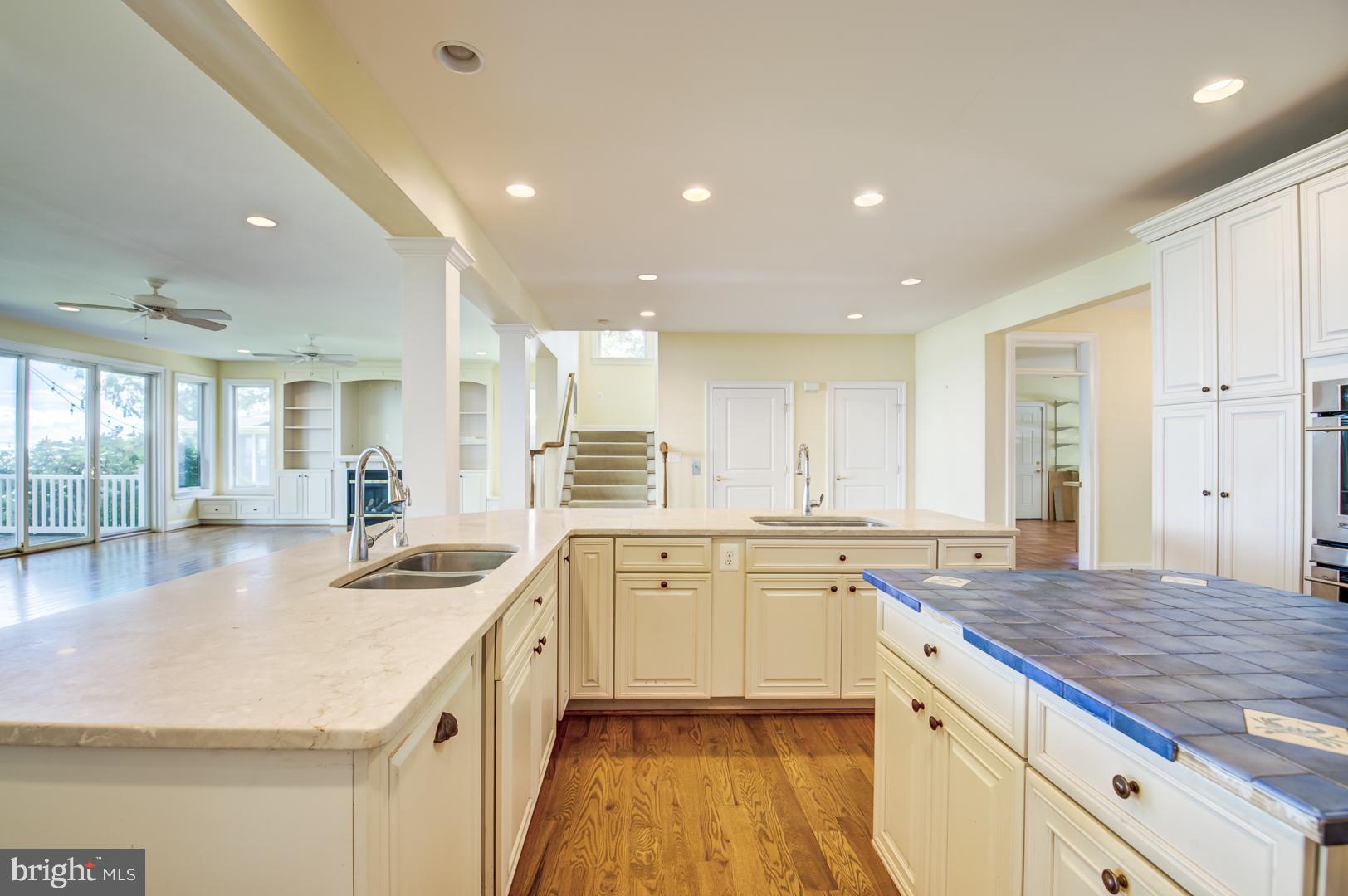 NORTH BEACH PARK - Residential