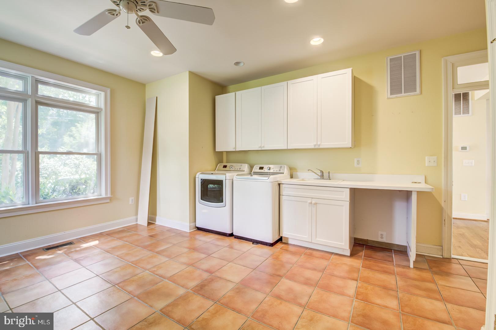 NORTH BEACH PARK - Residential