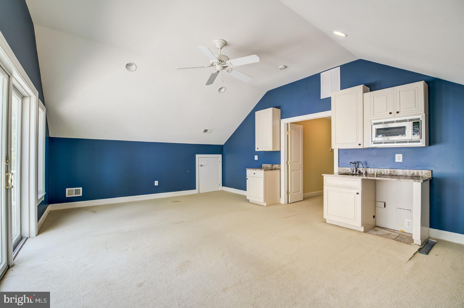 NORTH BEACH PARK - Residential