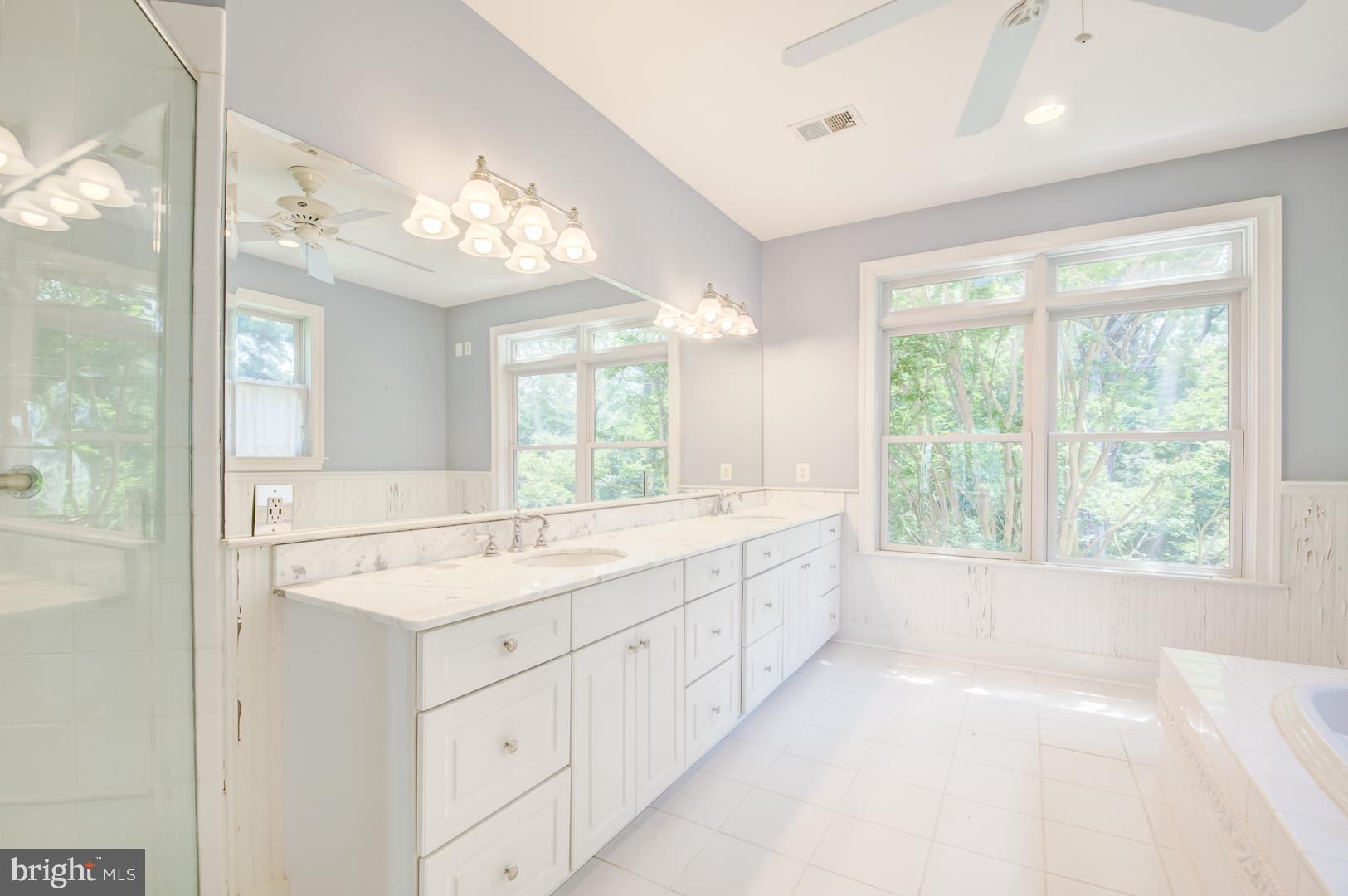 NORTH BEACH PARK - Residential